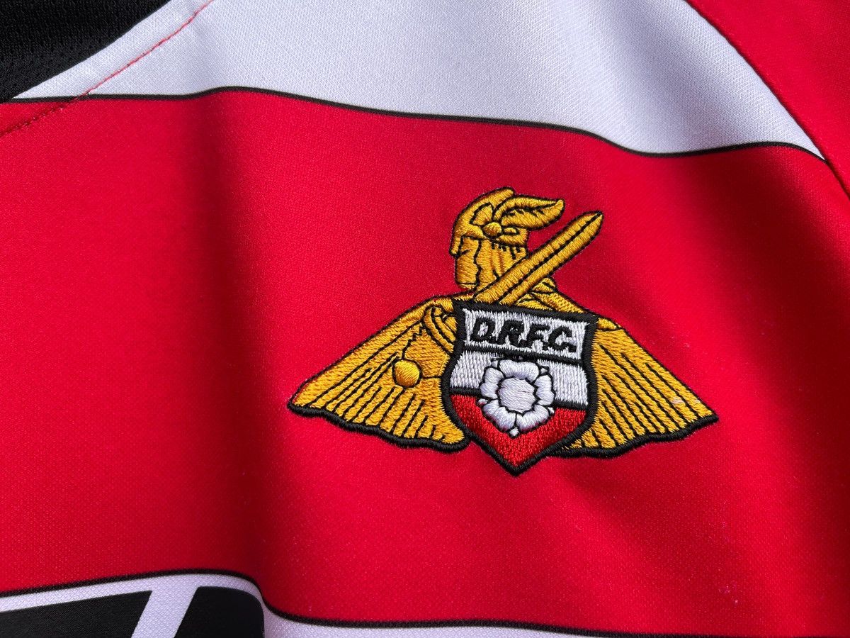 Nike Doncaster Rovers Shirt Large Red Vandanel Jersey 2009/2010 Size US L / EU 52-54 / 3 - 3 Thumbnail