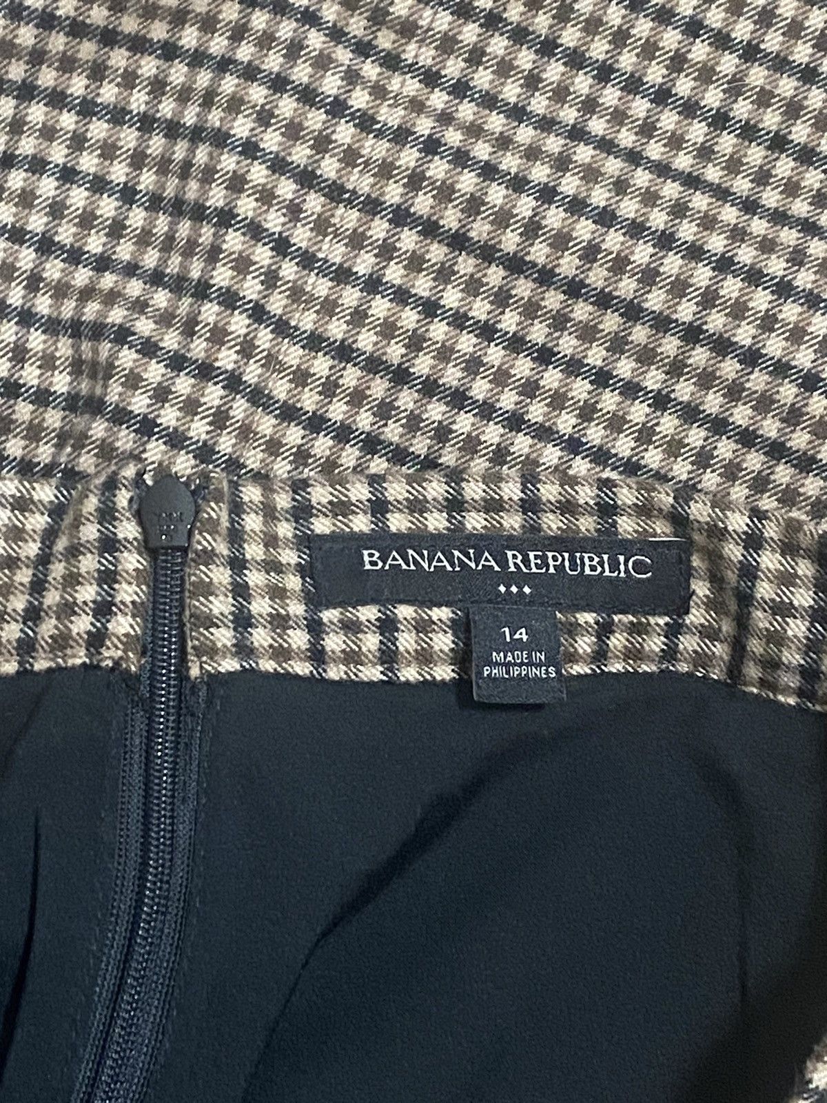 Banana Republic Plaid Mini Skirt WITH POCKETS Size 14 Size 36" / US 14 / IT 50 - 4 Thumbnail