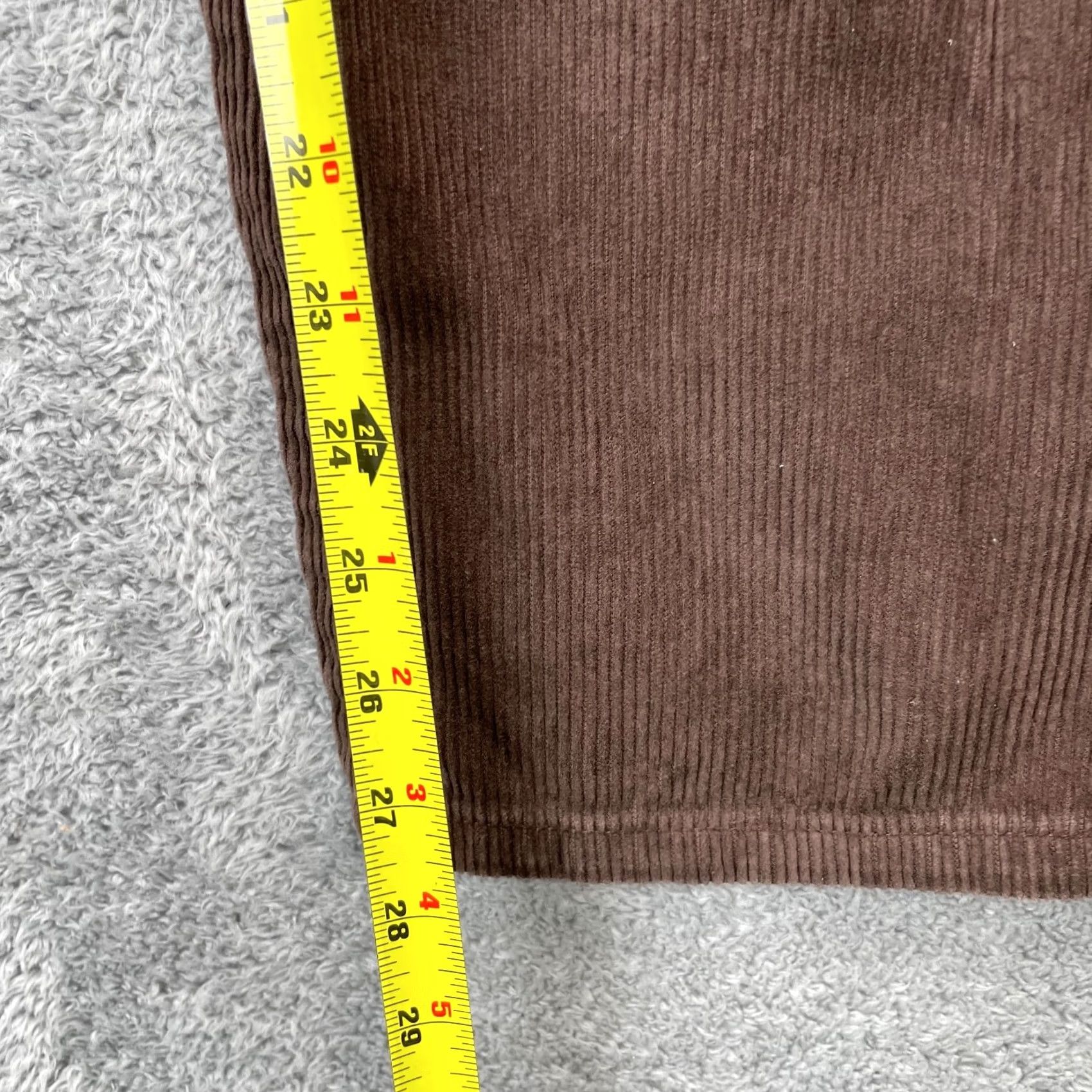 Vintage VINTAGE Woolrich Pants Womens 6P Chino Corduroy Cotton Straight Leg Brown 28" Inseam 28" Casual Preppy Retro Womens Size 28" / US 6 / IT 42 - 7 Thumbnail
