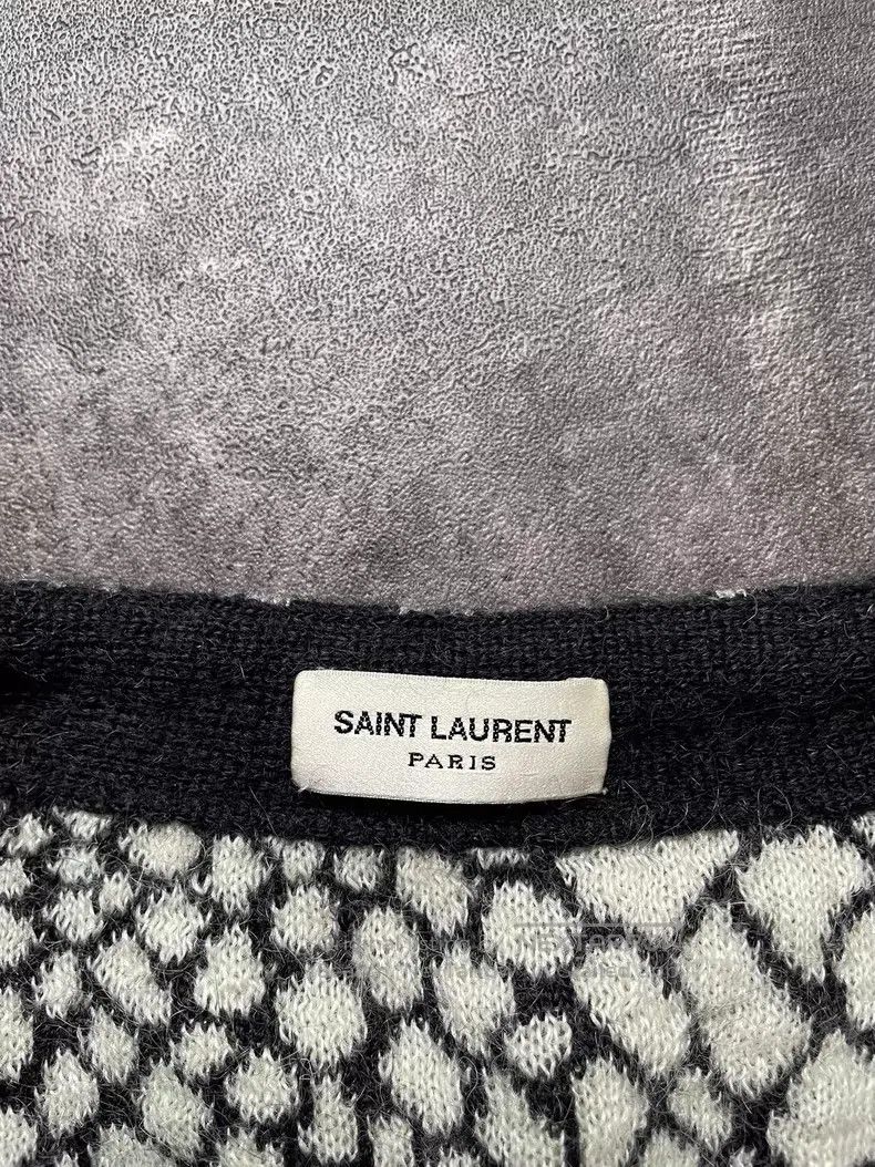 Saint Laurent Paris Saint Laurent Paris Crocodile Pattern Mohair Knit Open Car Size US L / EU 52-54 / 3 - 3 Thumbnail