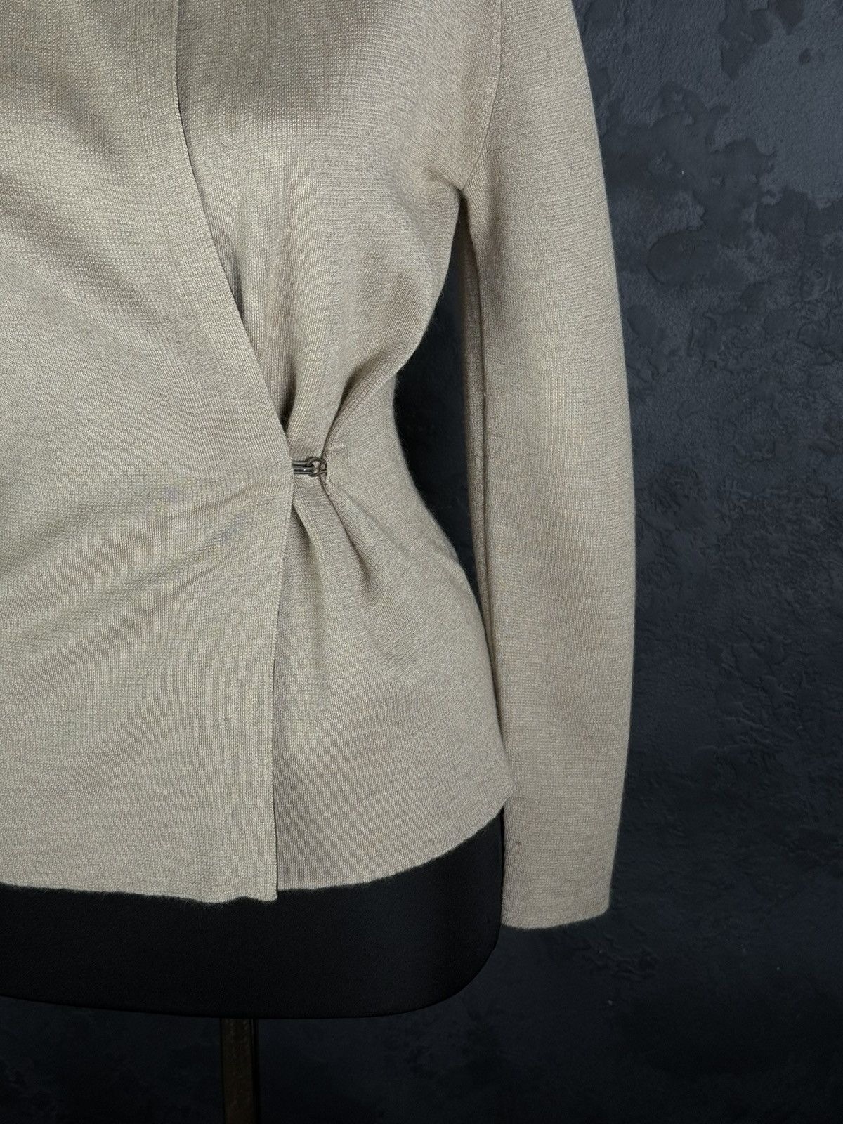 Tom Ford Tom Ford Women’s Cashmere Sweater Cardigan Size S Size S / US 4 / IT 40 - 6 Thumbnail