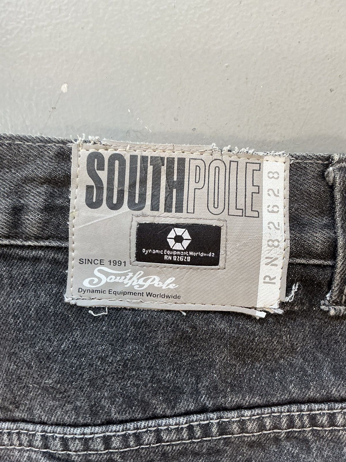 JNCO × Southpole × Vintage Vintage Southpole big pocket carpenter jort Size US 40 / EU 56 - 8 Thumbnail