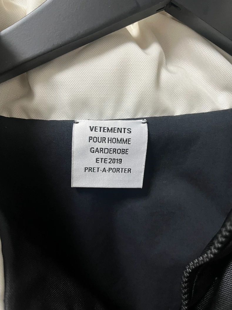 Vetements Vetements 19ss Showpiece Russian Jacket Size US L / EU 52-54 / 3 - 6 Thumbnail
