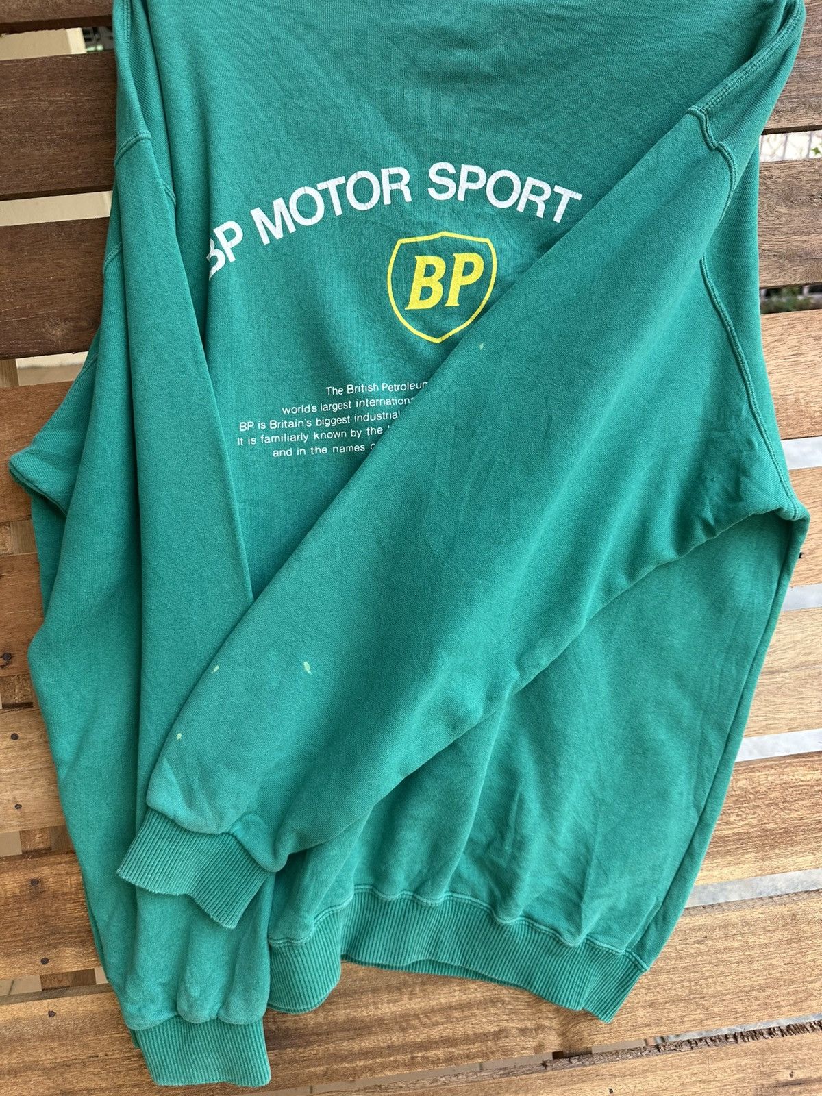 Formula 1 Vintage Distressed British Petroleum BP Sweatshirt Size US L / EU 52-54 / 3 - 9 Thumbnail