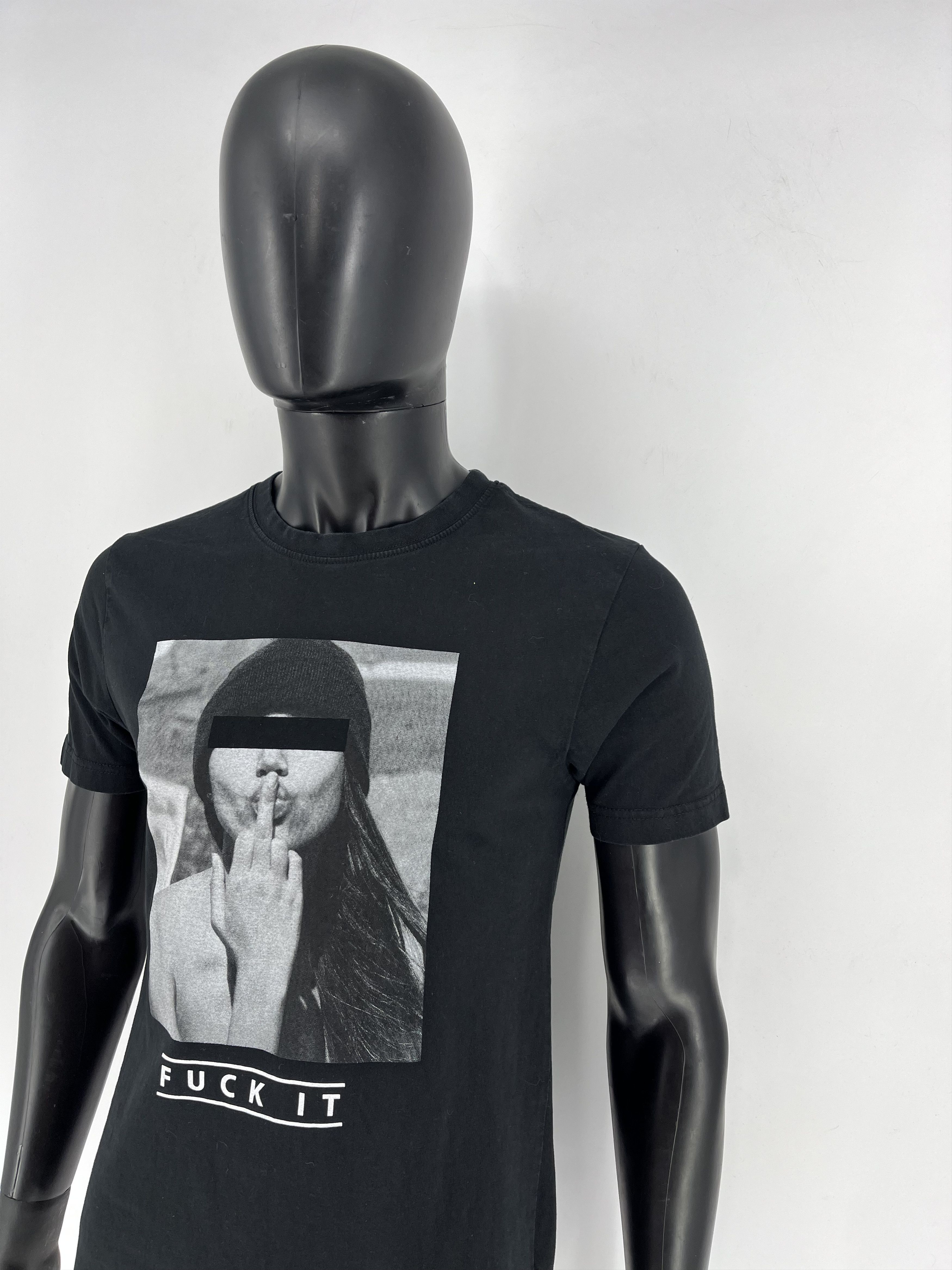 Vintage Vintage Playboy Y2K ADULT “Sexy Girl Fuck It “ Graphic Tee Size US S / EU 44-46 / 1 - 4 Thumbnail