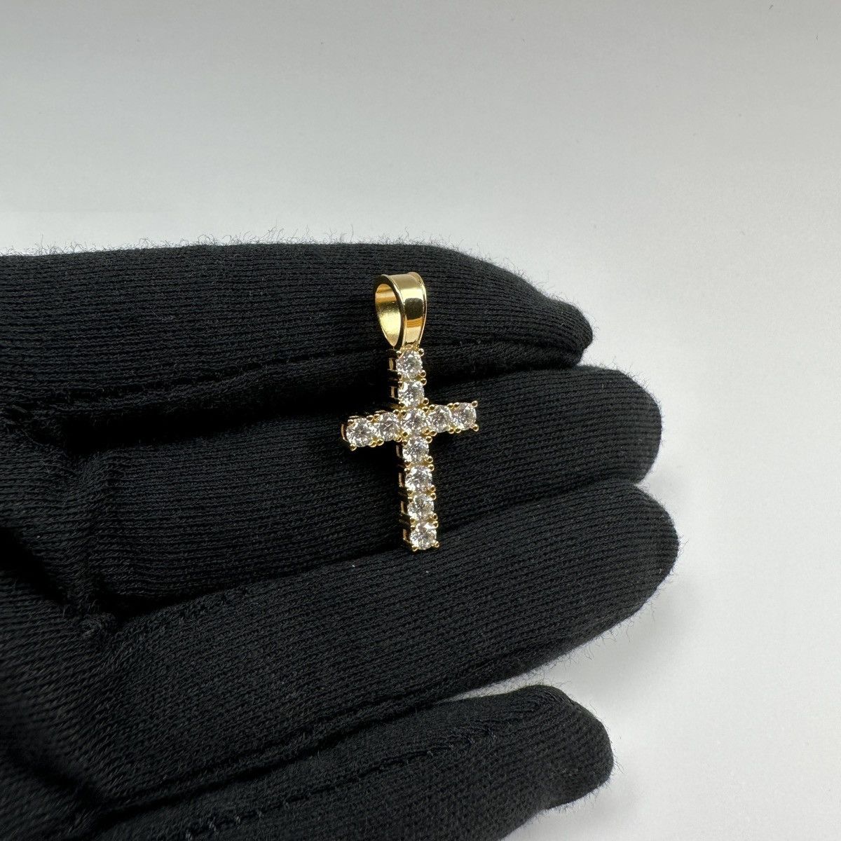 Jewelry GRA Certified VVS Moissanite 14k Gold Vermeil Cross Pendant Size ONE SIZE - 2 Thumbnail