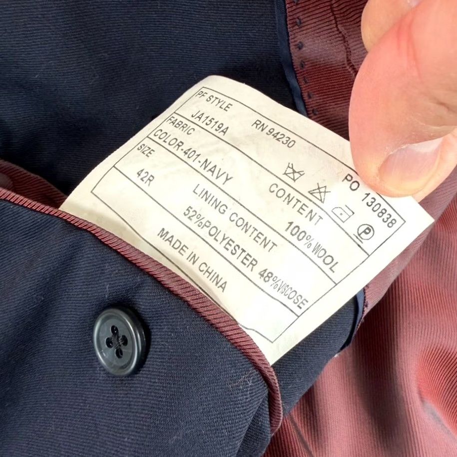 Vintage Paul Frederick Double Breasted Peak Lapel Sport Coat Navy 42R Men Wool Six-Button Ventless Inner Pockets Regular Length Size US XS / EU 42 / 0 - 3 Thumbnail