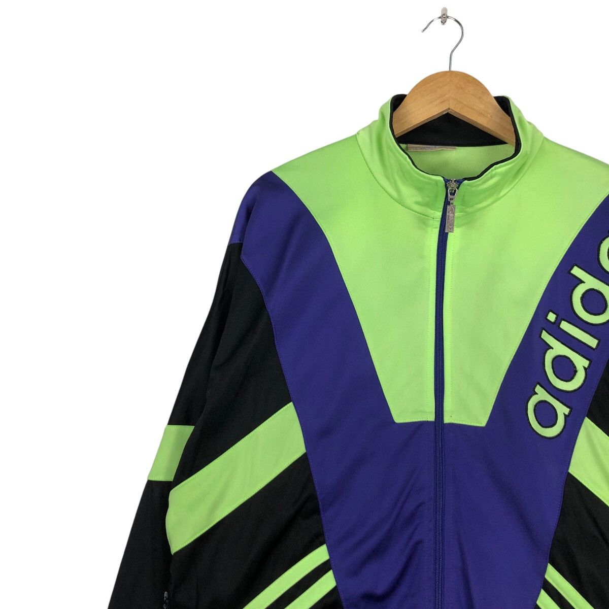 Adidas Adidas Vintage Jacket 90s Japan Production Medium Size US M / EU 48-50 / 2 - 6 Thumbnail