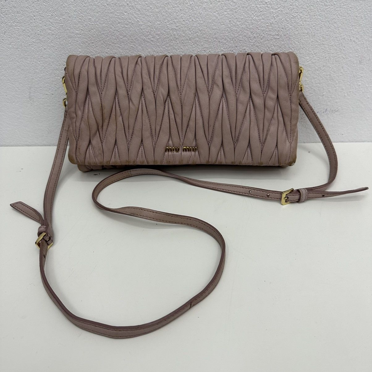 Miu Miu ‼️YES‼️ MIU MIU MATELASSE LEATHER FLAP CROSSBODY CLUTCH BAG Size ONE SIZE - 4 Thumbnail