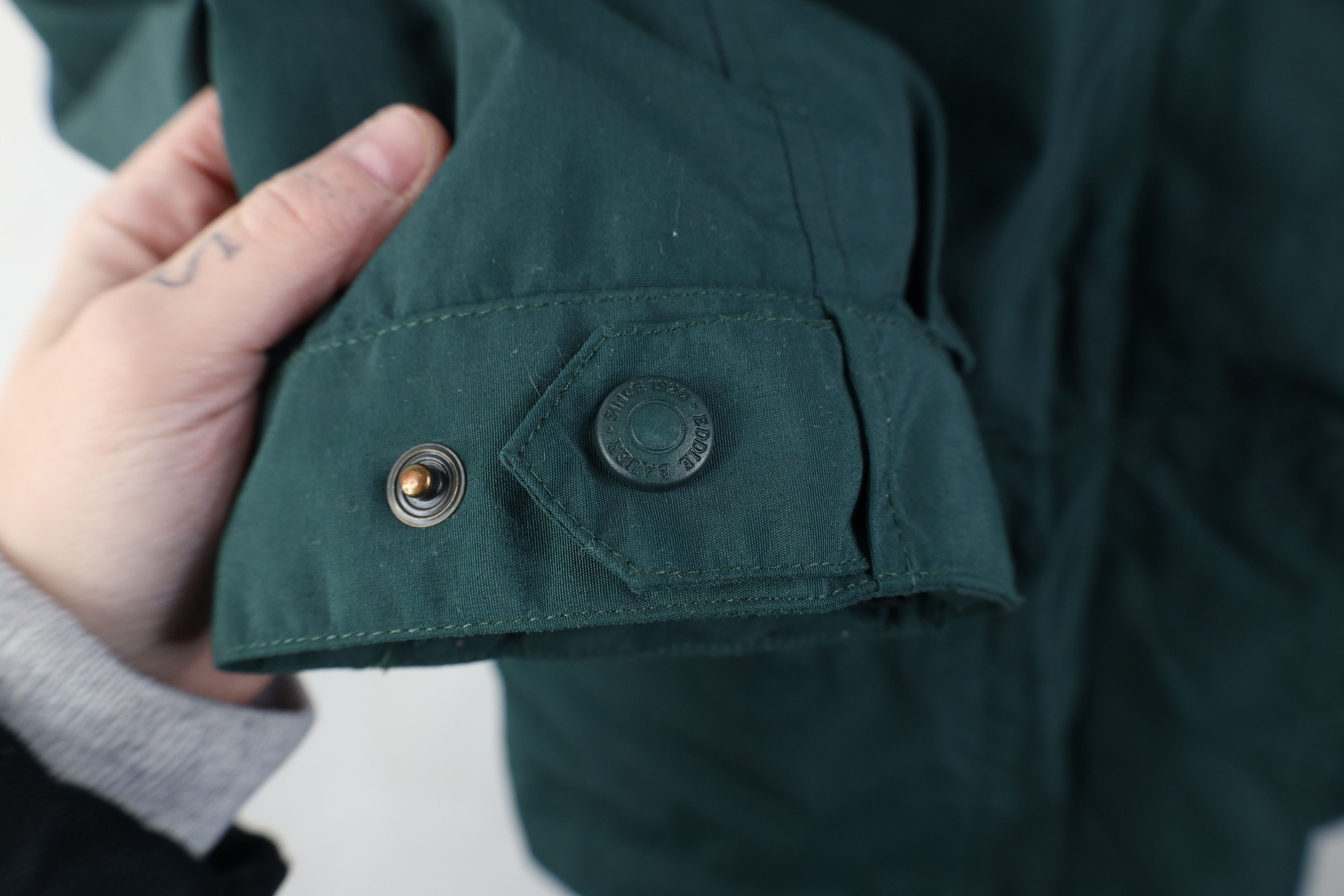 Eddie Bauer Vintage 90s Eddie Bauer Duck Down Hooded Parka Jacket Green Size S / US 4 / IT 40 - 7 Thumbnail
