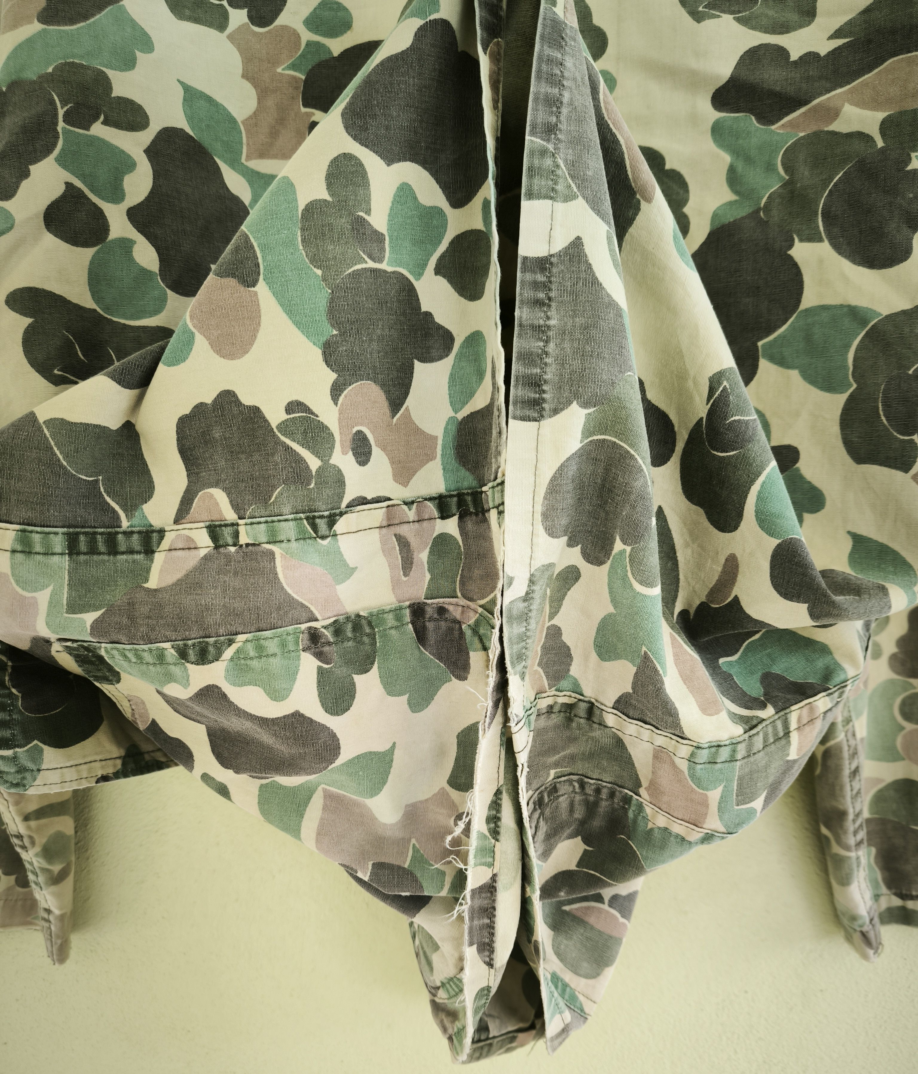 Sears Vtg 70's SEARS, ROEBUCK AND CO duck camo hunting jacket Size US L / EU 52-54 / 3 - 9 Thumbnail
