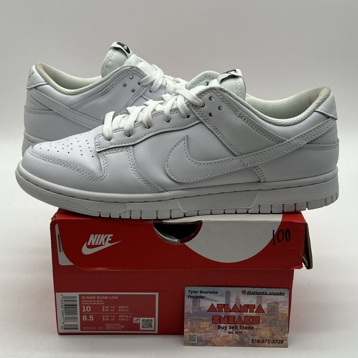 Nike Nike dunk low triple white Size US 10 / EU 43 - 1 Thumbnail