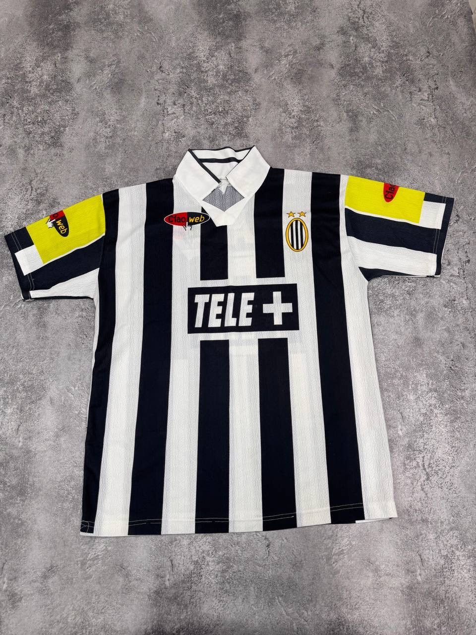 Lotto Sport Lotto Juventus 2000-01 Men's Home Football Jersey BlackWhite Size US L / EU 52-54 / 3 - 1 Thumbnail