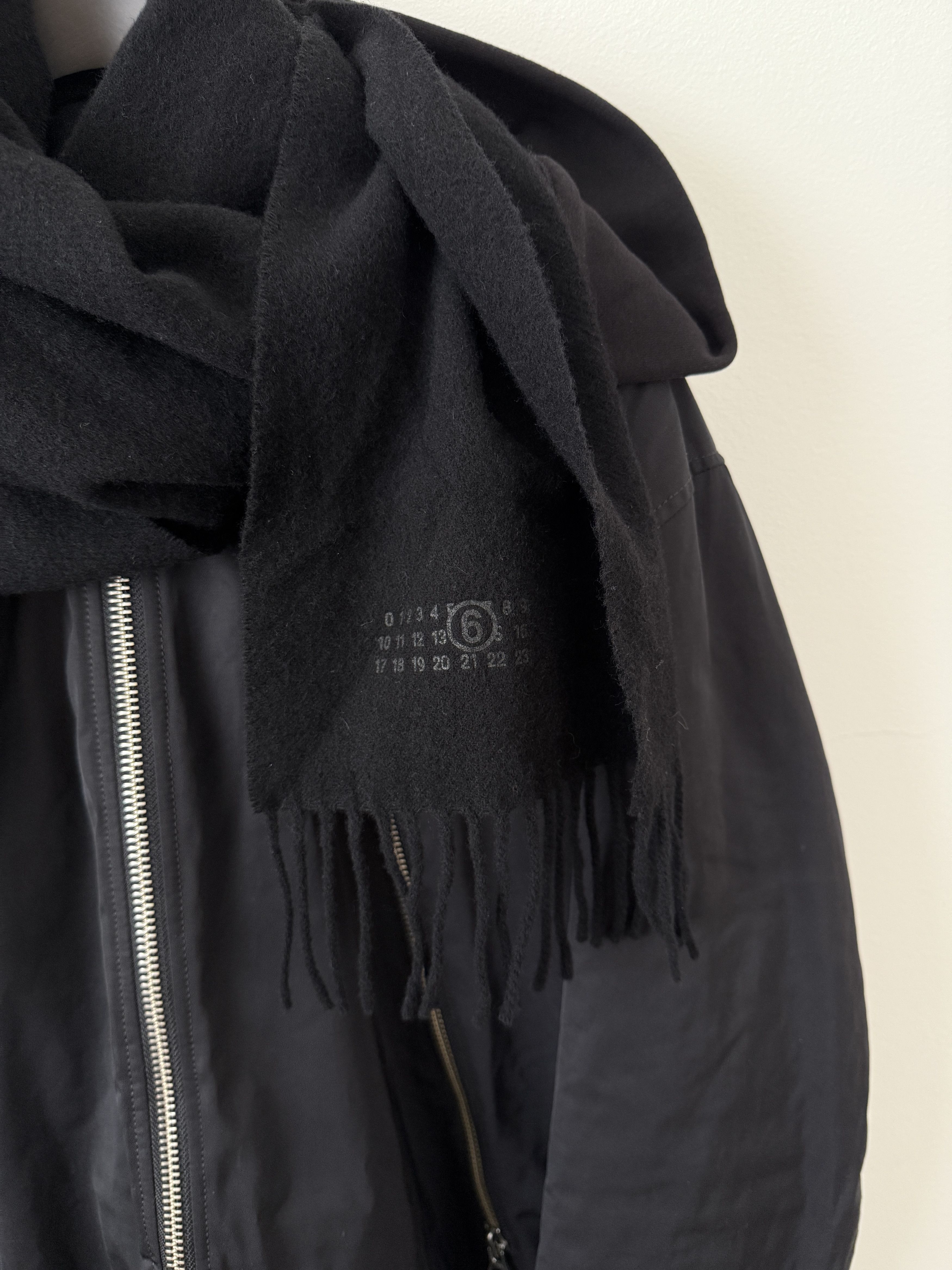 MM6 Hooded 5 Zip Bomber w/Scarf Size US M / EU 48-50 / 2 - 5 Thumbnail