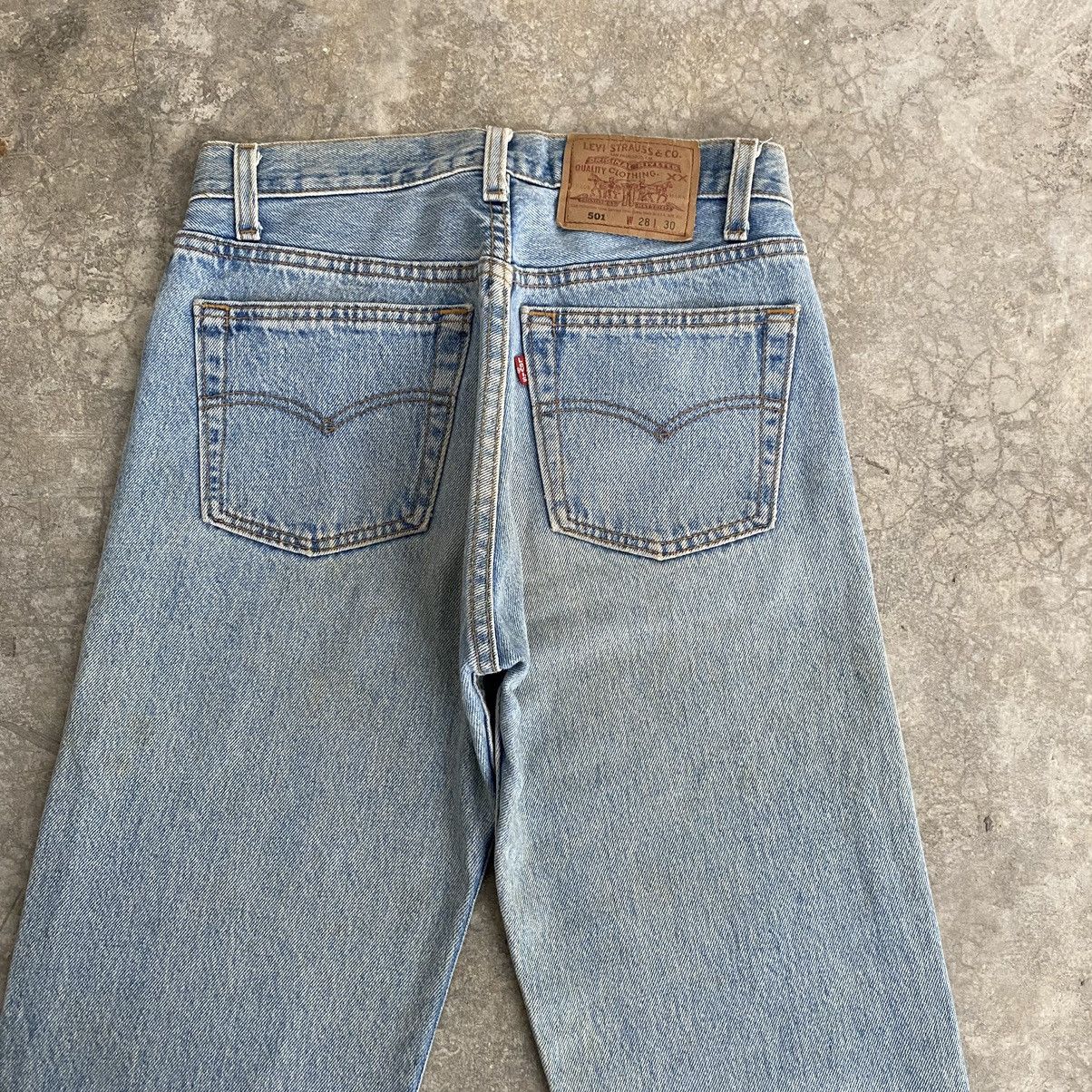 Levi's Vintage 1994 Levis 501 Light Blue Denim Jeans Size US 27 - 14 Thumbnail