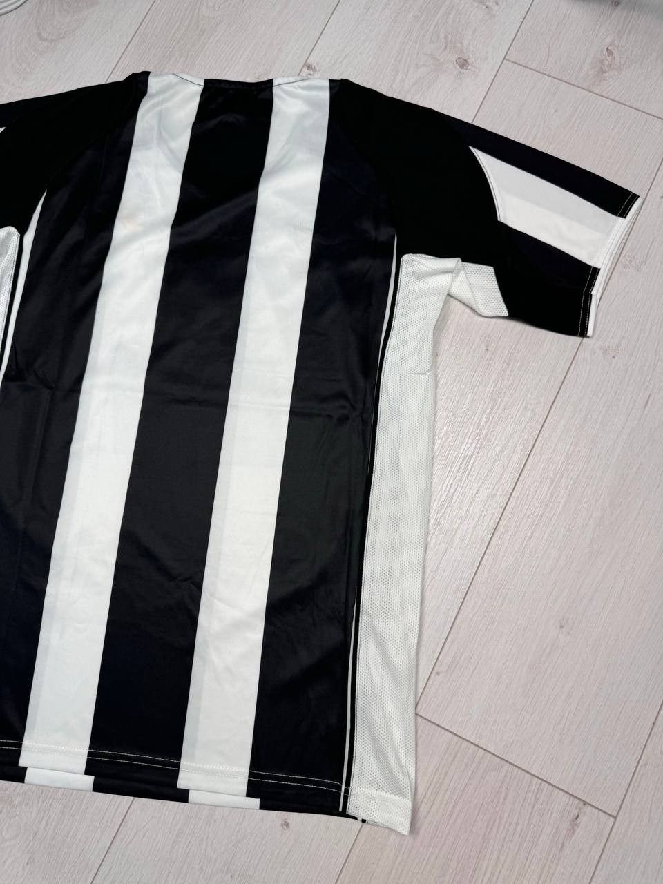 Nike NIKE JUVENTUS ITALY 2004/2005 Jersey Size US M / EU 48-50 / 2 - 11 Thumbnail