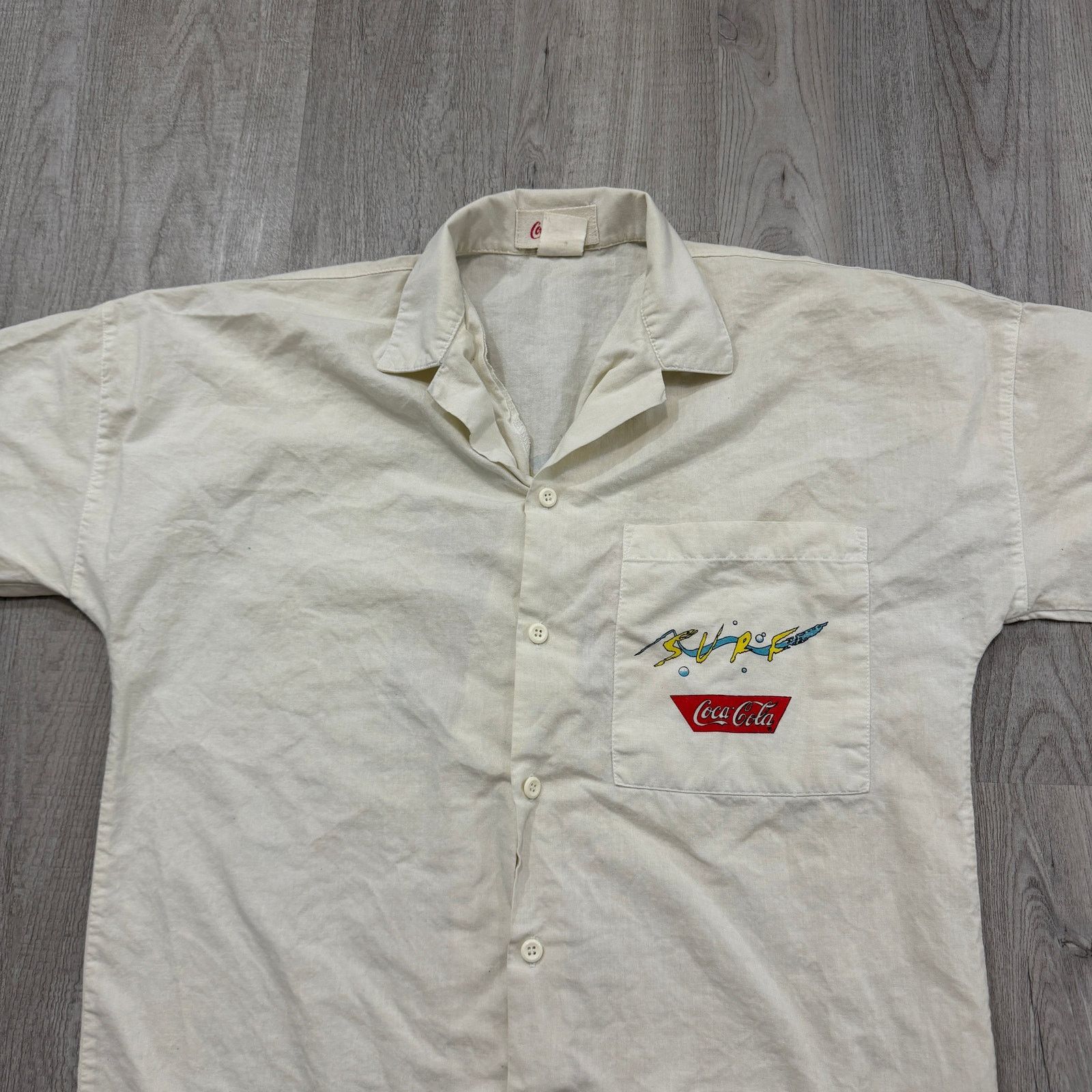 Vintage Vintage Coca Cola Surf Short Sleeve Button Shirt Large Size US L / EU 52-54 / 3 - 3 Thumbnail
