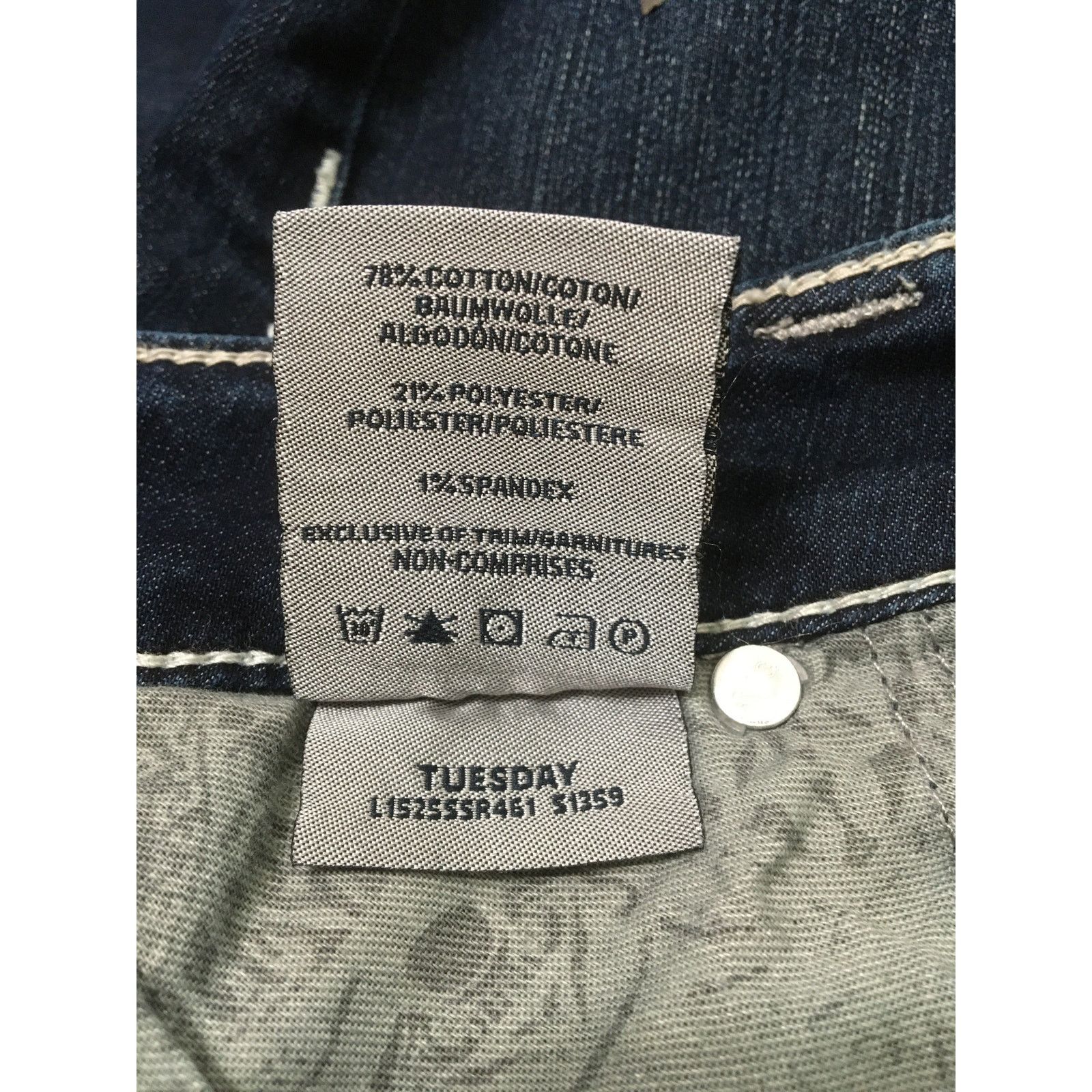 Other Silver jeans Company 25/33 Tuesday Boot Cut Jean Embroidered Size 25" / US 0 / IT 36 - 6 Thumbnail