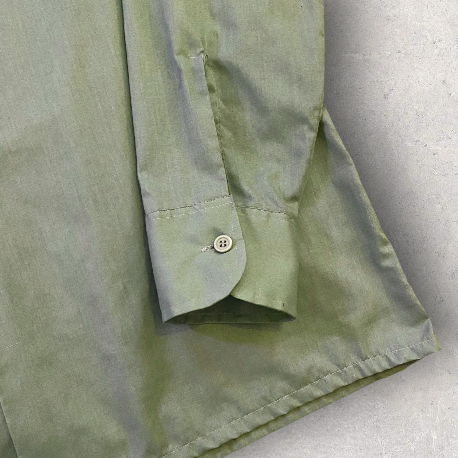 Arrow × Vintage Vintage Arrow Pistachio Green Dagger Collar 70s Button Up Size US L / EU 52-54 / 3 - 8 Thumbnail