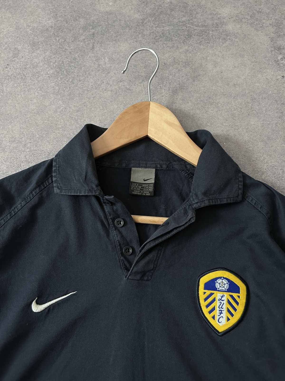 Nike Vintage Nike Leeds 00s polos jersey mens y2k Size US S / EU 44-46 / 1 - 3 Thumbnail