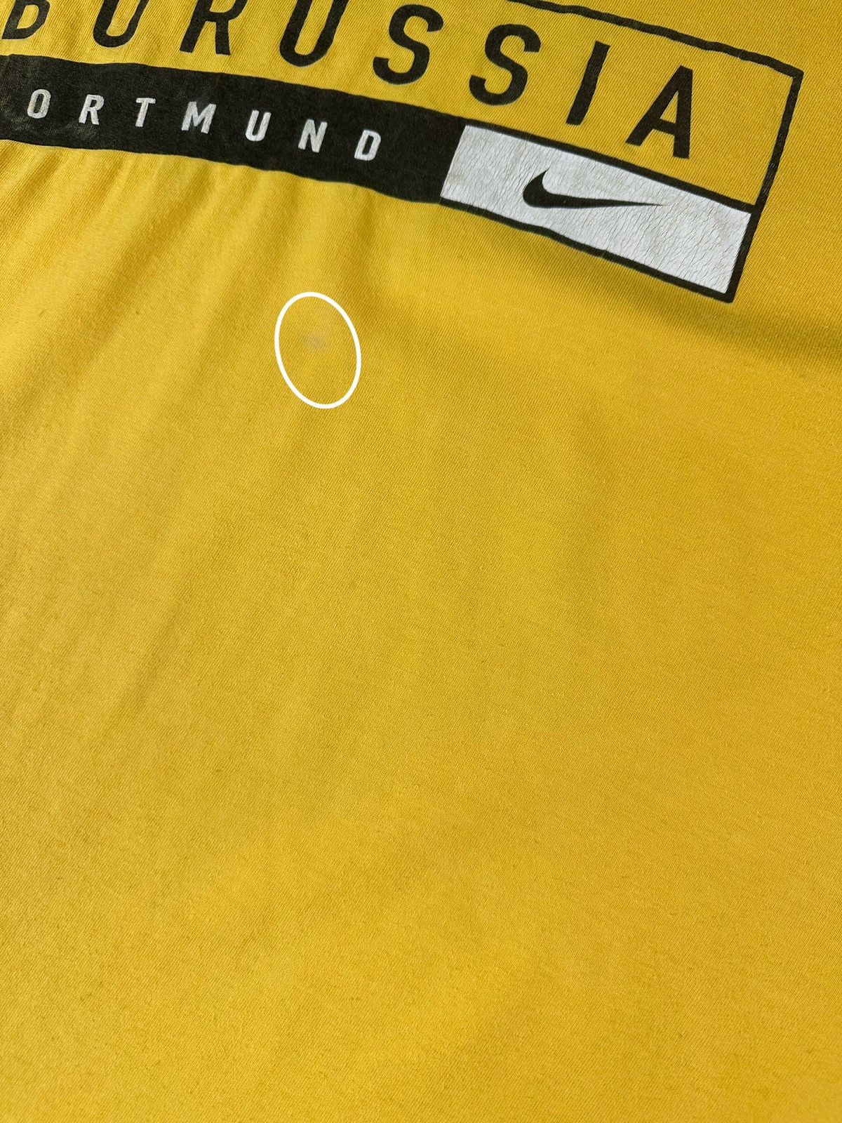 Nike Nike Borrusia Dortmund 90S Cotton Soccer Football T-Shirt Size US L / EU 52-54 / 3 - 6 Thumbnail