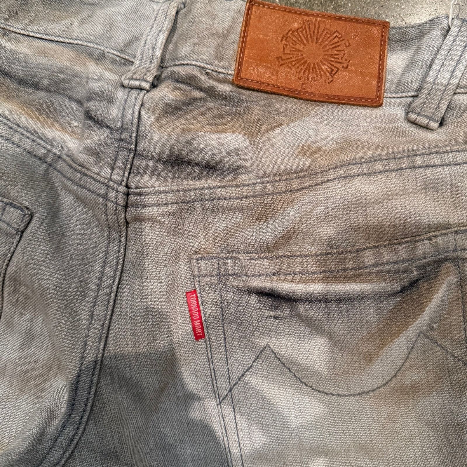 Tornado Mart Tornado mart whisker sand gray wash boot cut flare jeans Size US 29 - 5 Thumbnail