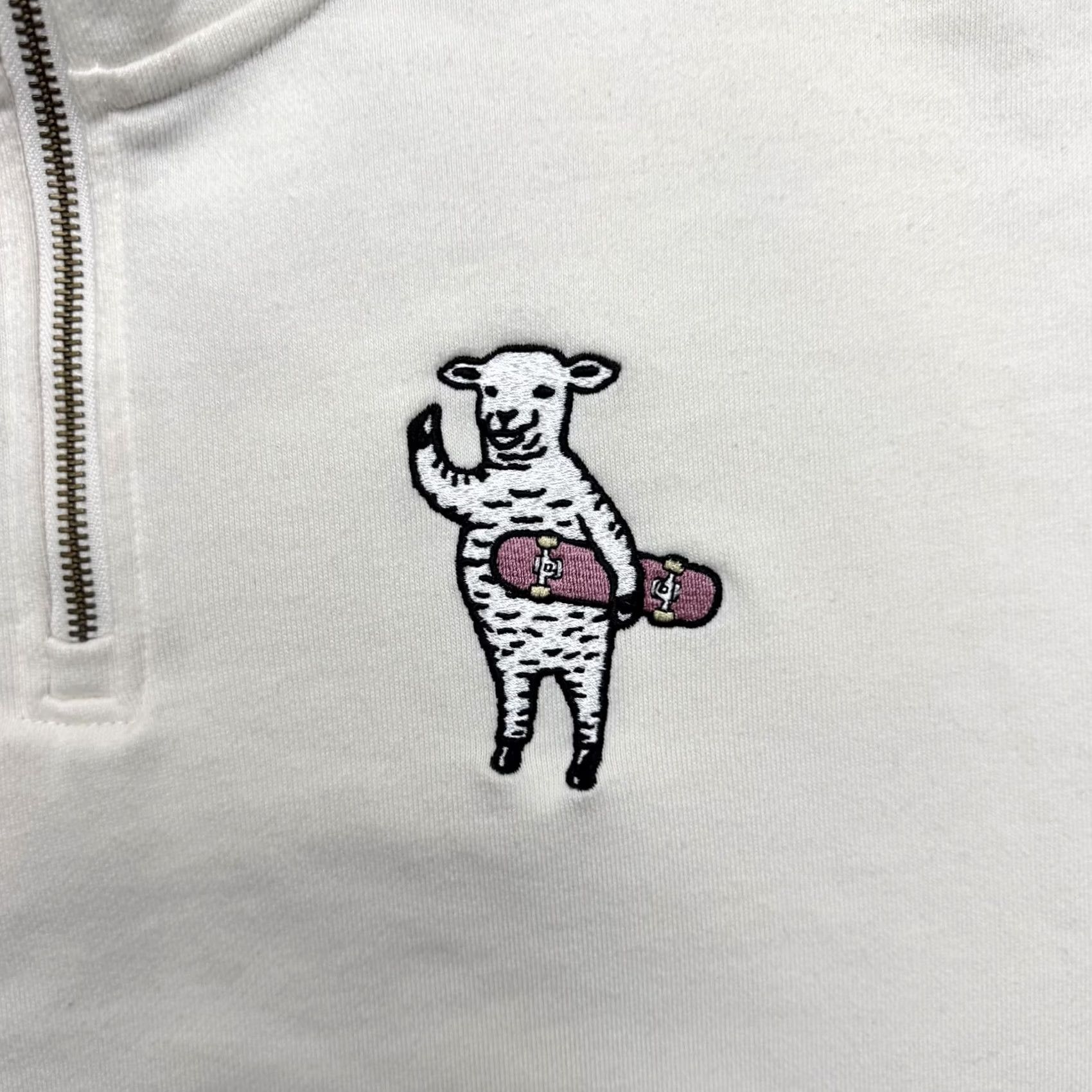 Vintage graniph Sweatshirt Mens M White Graphic Print 1/4 Zip Pullover Lambchop Skateboarding Animals Sports Pockets Size US M / EU 48-50 / 2 - 7 Thumbnail