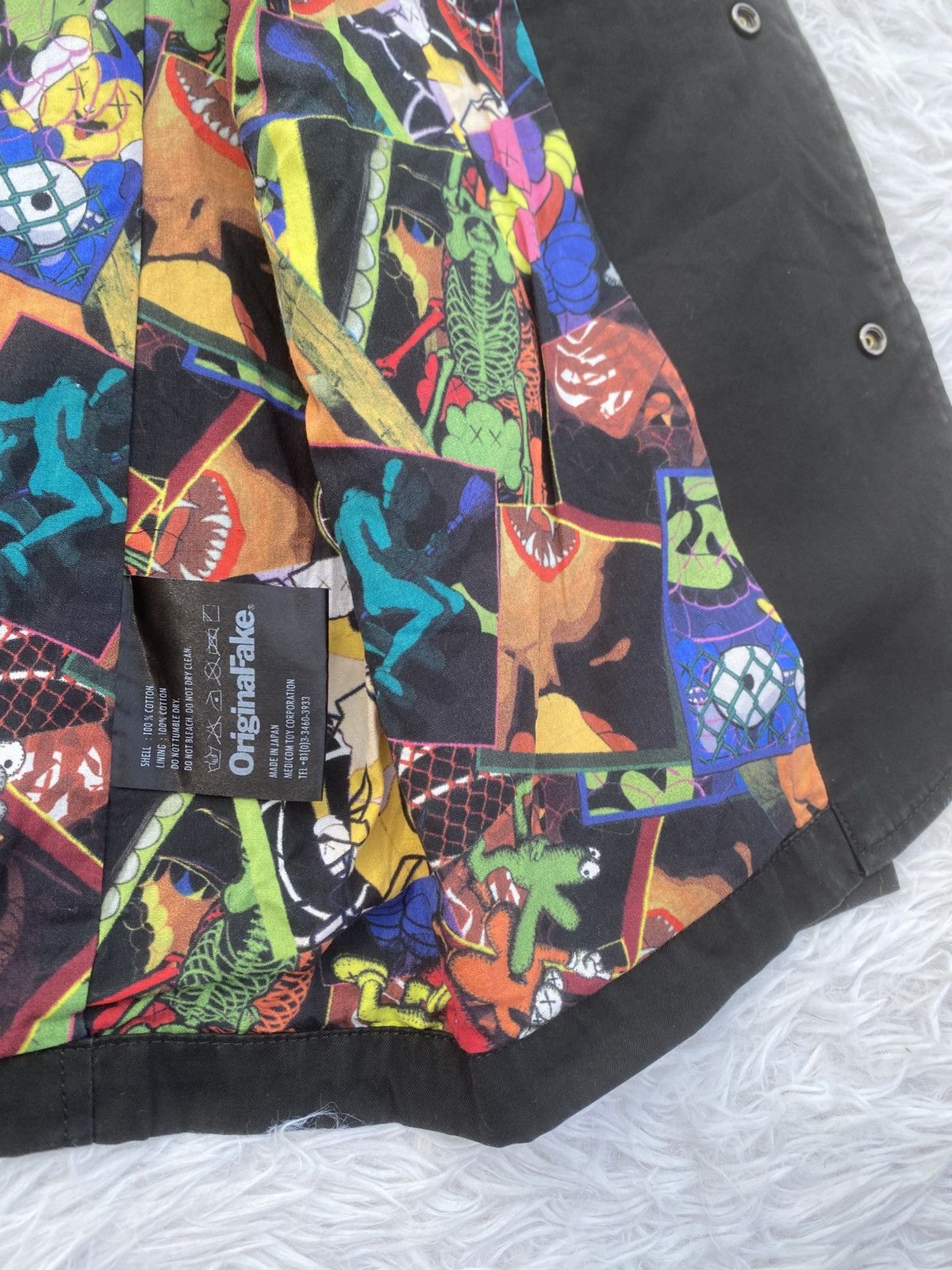 Original Fake Rare Original Fake by kaws Jacket Size US S / EU 44-46 / 1 - 16 Thumbnail