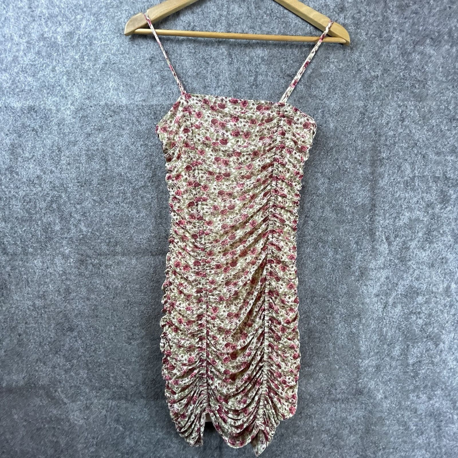 Urban Outfitters Urban Outfitters Dress Med Rouched Scrunched Tank Romantic Size M / US 6-8 / IT 42-44 - 1 Thumbnail