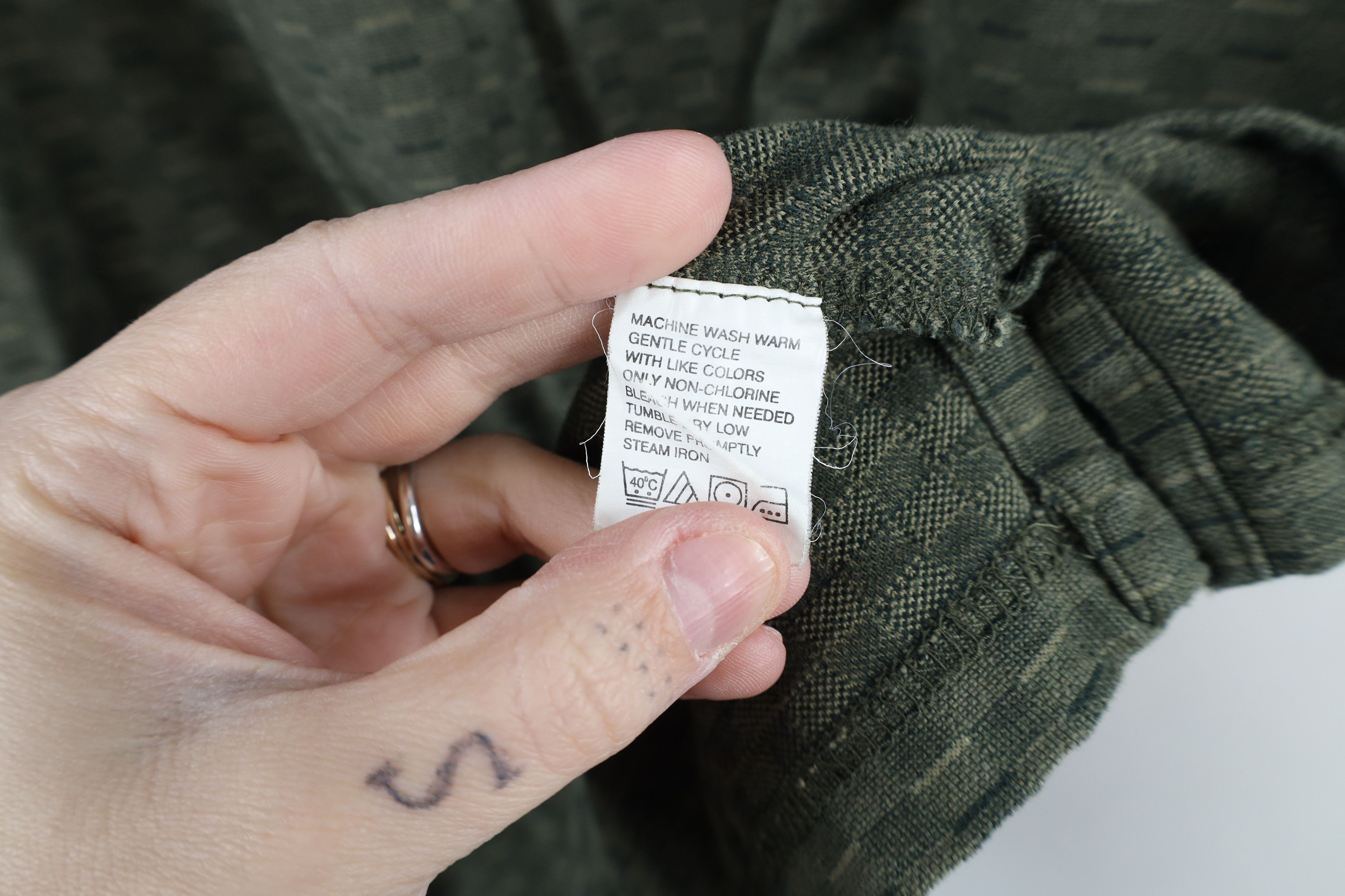 Vintage Vintage 90s Streetwear Knit Collared Polo Shirt Green Size US XL / EU 56 / 4 - 8 Thumbnail