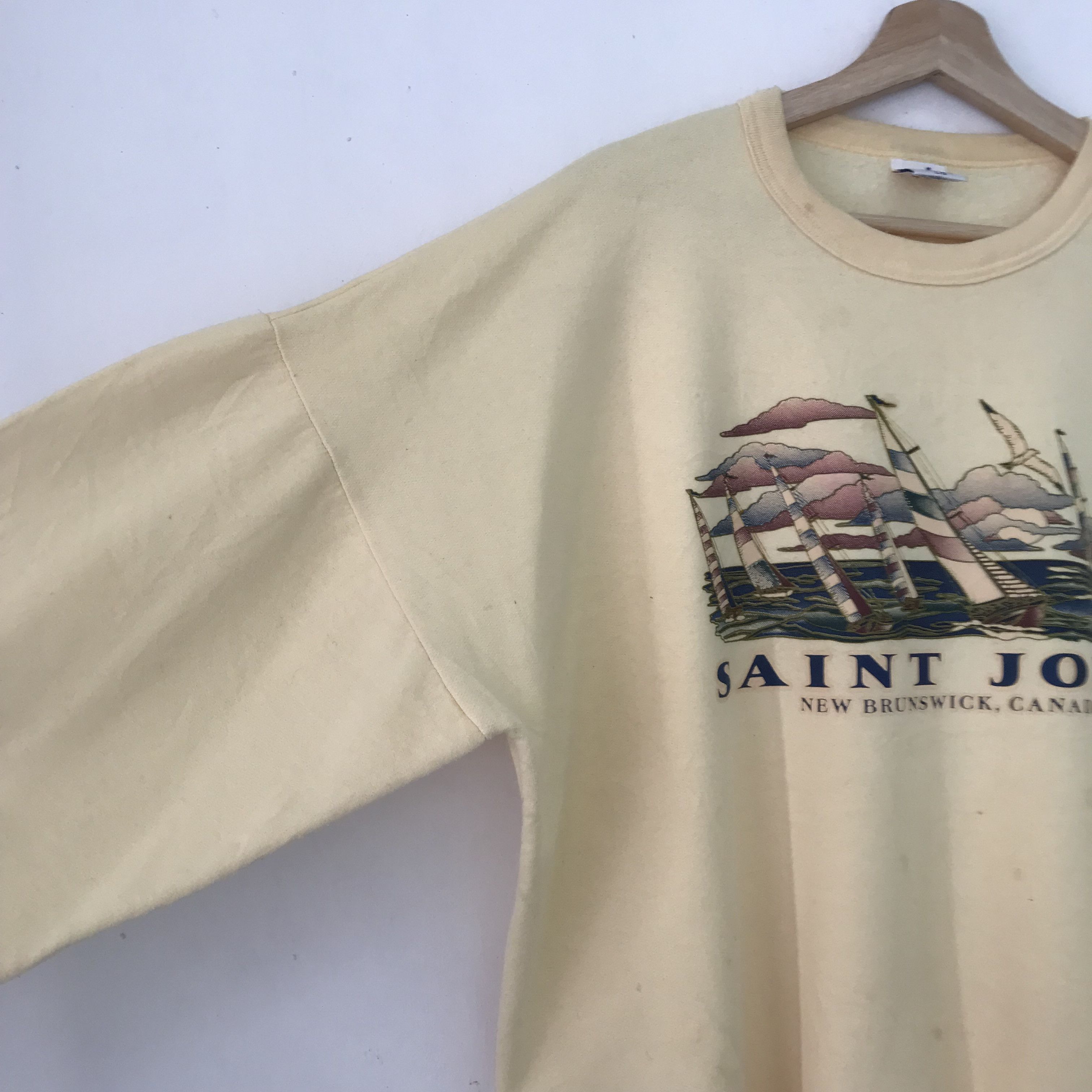 Vintage Vintage Saint John New Brunswick Yellow Sweatshirt - L Size US L / EU 52-54 / 3 - 5 Thumbnail