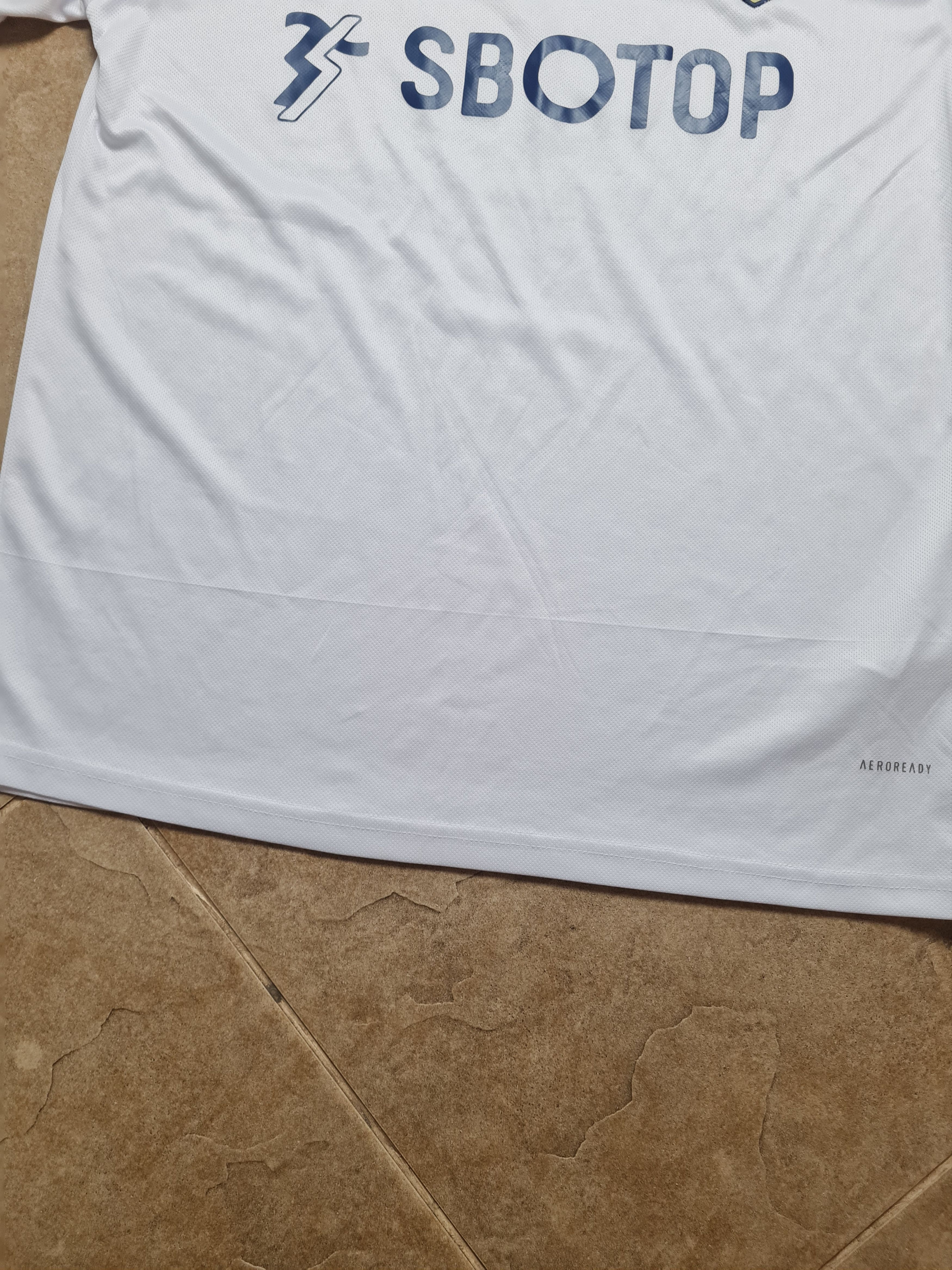 Adidas Jersey Leeds United Home Soccer shirt 2021/2022 Adidas Sz XL Size US XL / EU 56 / 4 - 14 Thumbnail