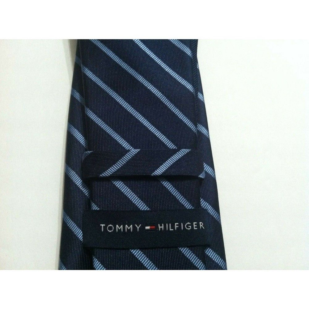 Tommy Hilfiger TOMMY HILFIGER MENS NEW NAVY 100%SILK TIE WIDTH:3 1/8" Size ONE SIZE - 2 Thumbnail