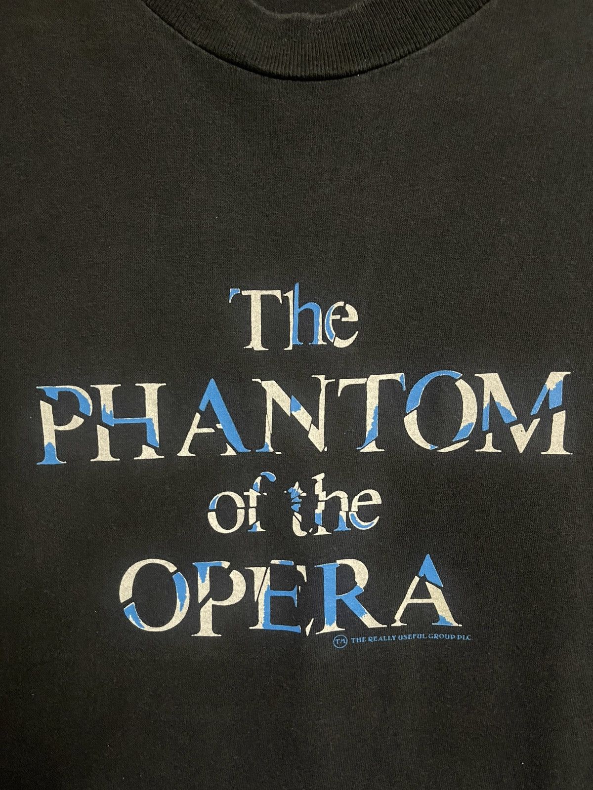 Vintage Vintage The Phantom Of The Opera T shirt L Made in USA Size US L / EU 52-54 / 3 - 2 Thumbnail