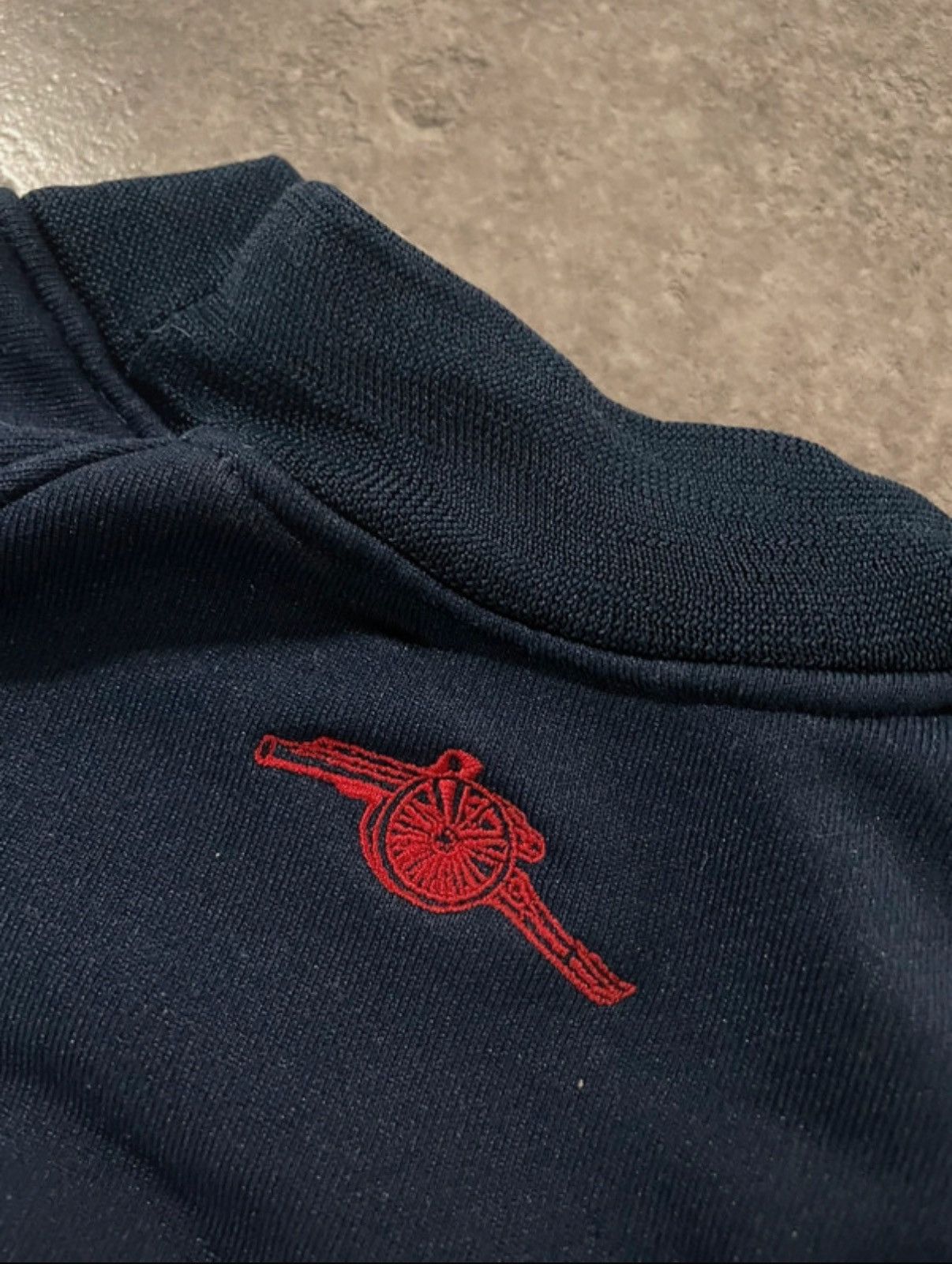 Nike Vintage Nike Arsenal London Sweatshirt Football y2k rare Size US S / EU 44-46 / 1 - 8 Thumbnail