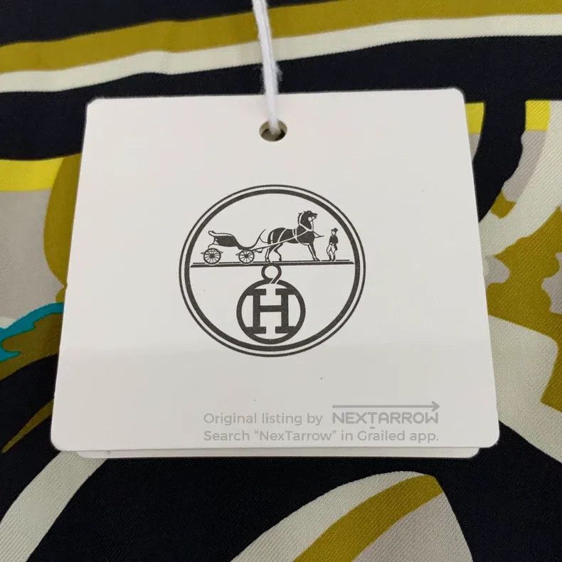 Hermes Hermes Color-block graffiti letter printed silk round-neck Size XS / US 0-2 / IT 36-38 - 6 Thumbnail
