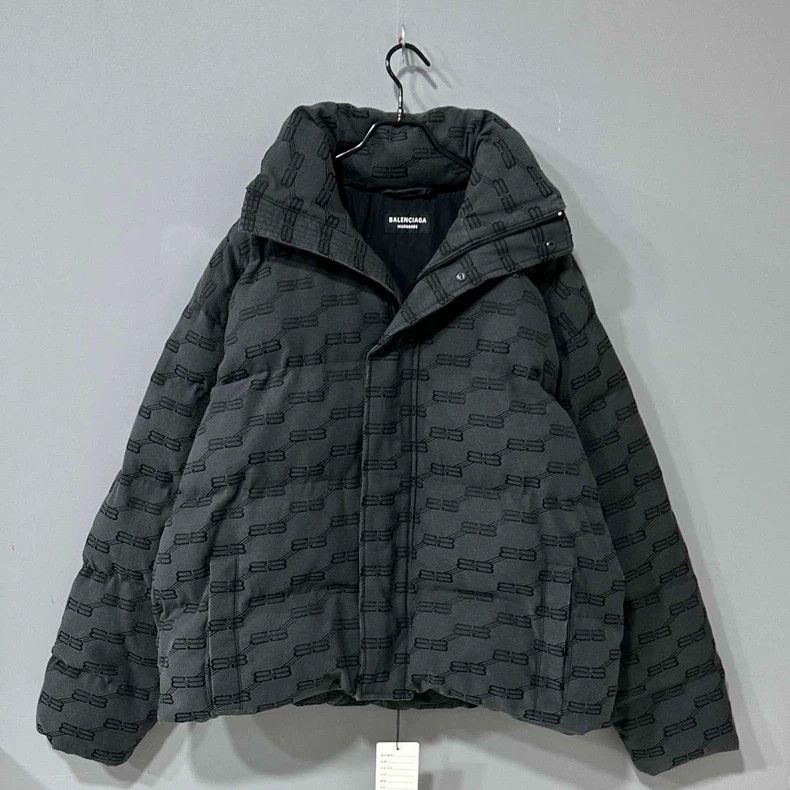 Other Balenciaga Shuang B Man Yin logo cotton-padded jacket Size US S / EU 44-46 / 1 - 1 Thumbnail