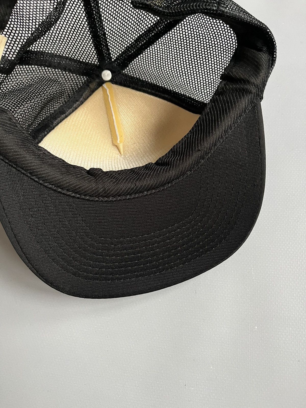 Thrasher Vintage 90s Thrasher Magazine Nissun Black White Trucker Cap Size ONE SIZE - 11 Thumbnail
