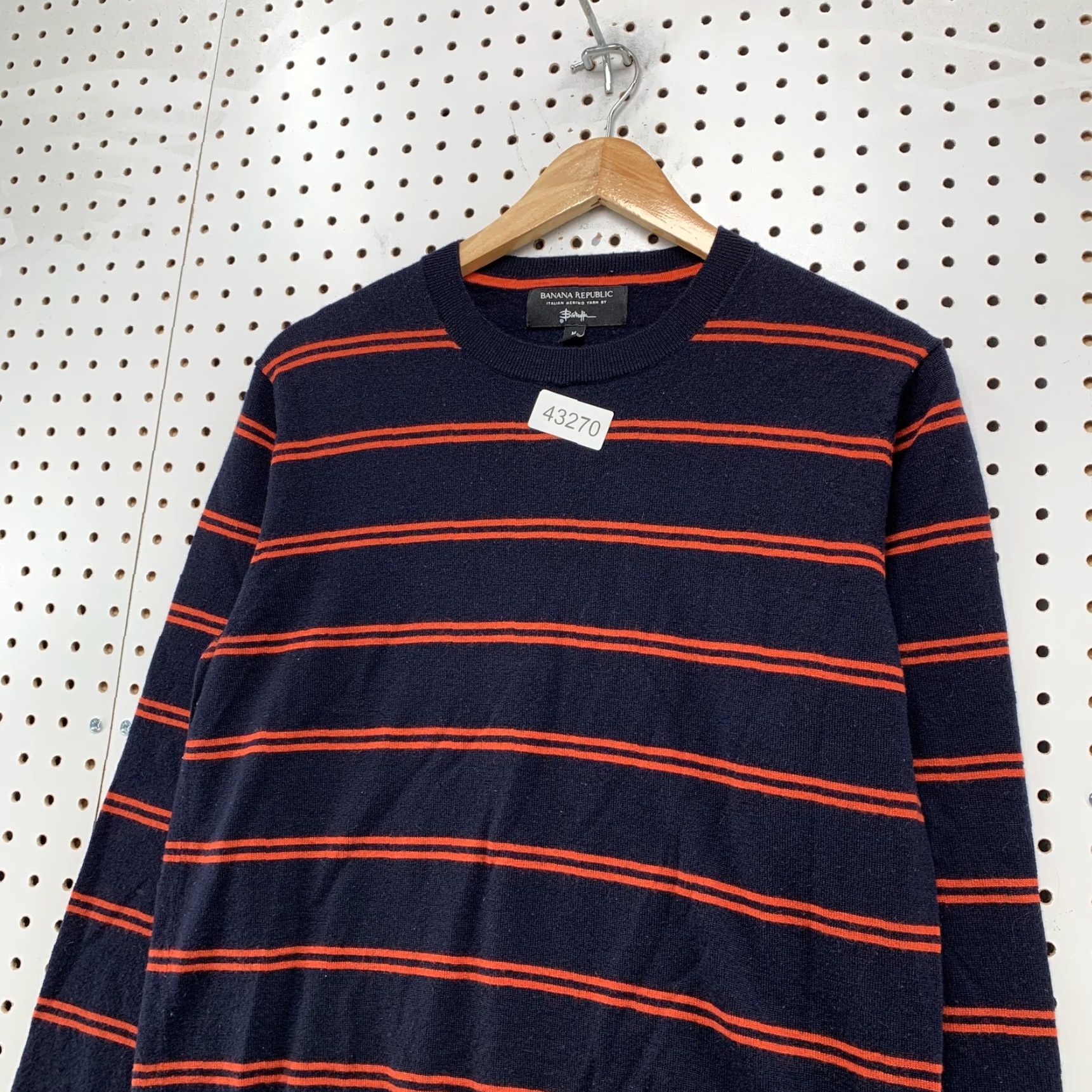 Banana Republic Banana Republic Merino Wool Sweater Mens Medium Navy Red Striped Crew Neck Long Sleeve Casual Size US M / EU 48-50 / 2 - 2 Thumbnail