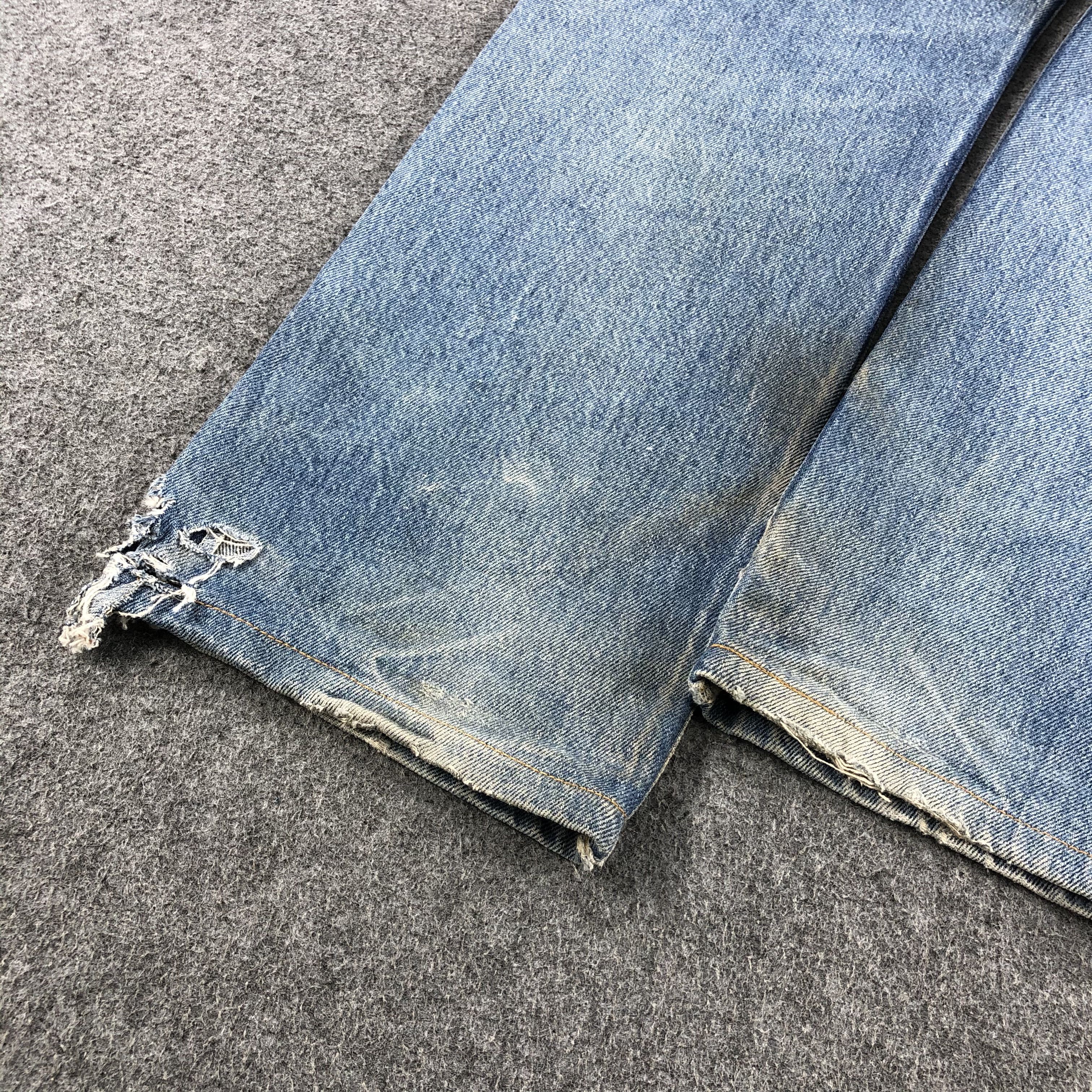 Levi's Vintage 90s Light Wash Levis 501 Jeans-J1475 Size US 32 / EU 48 - 6 Thumbnail