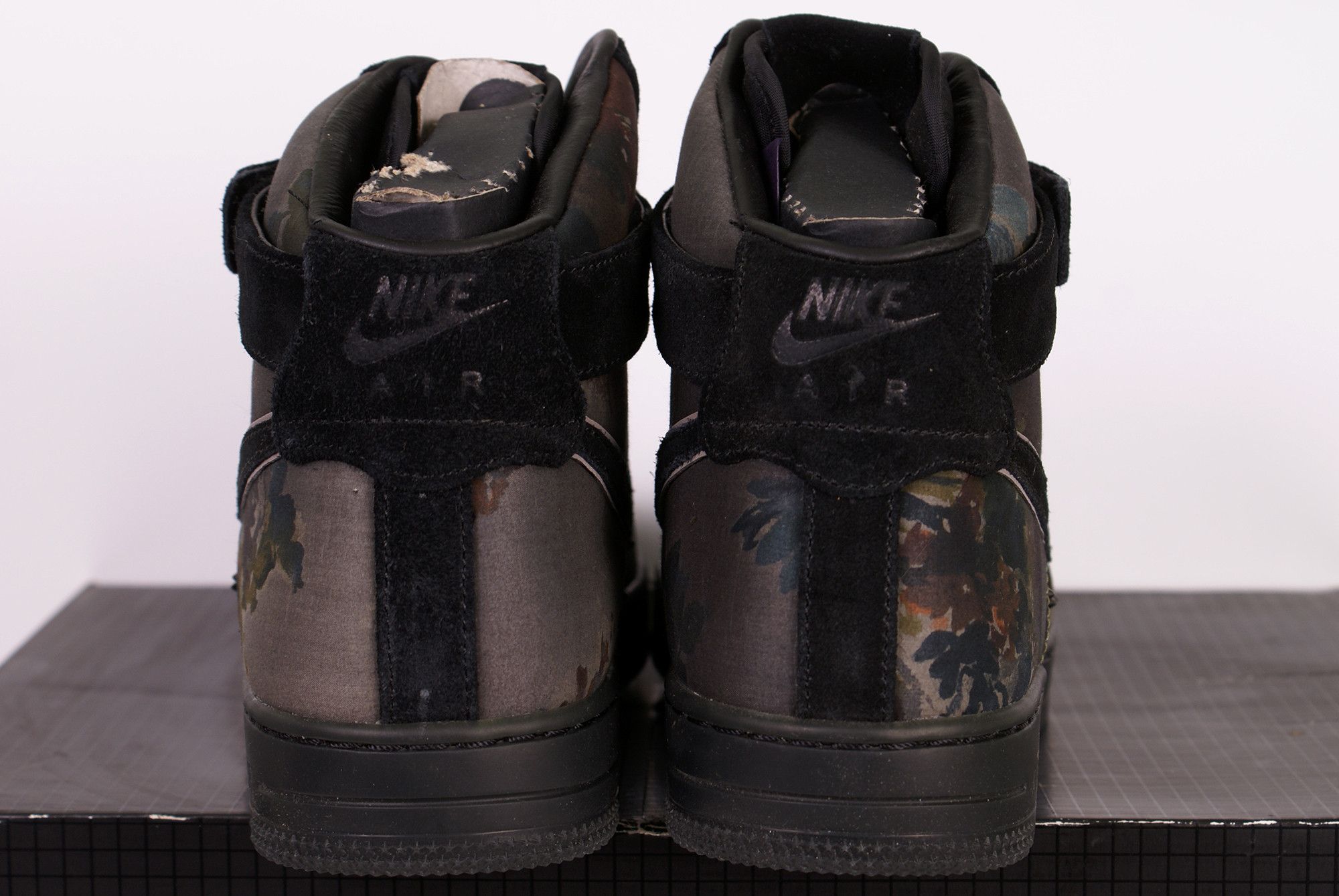 Nike 2007 Nike Air Force 1 Premium '07 FLORAL BLACK PINK Cerise Size US 10 / EU 43 - 9 Thumbnail