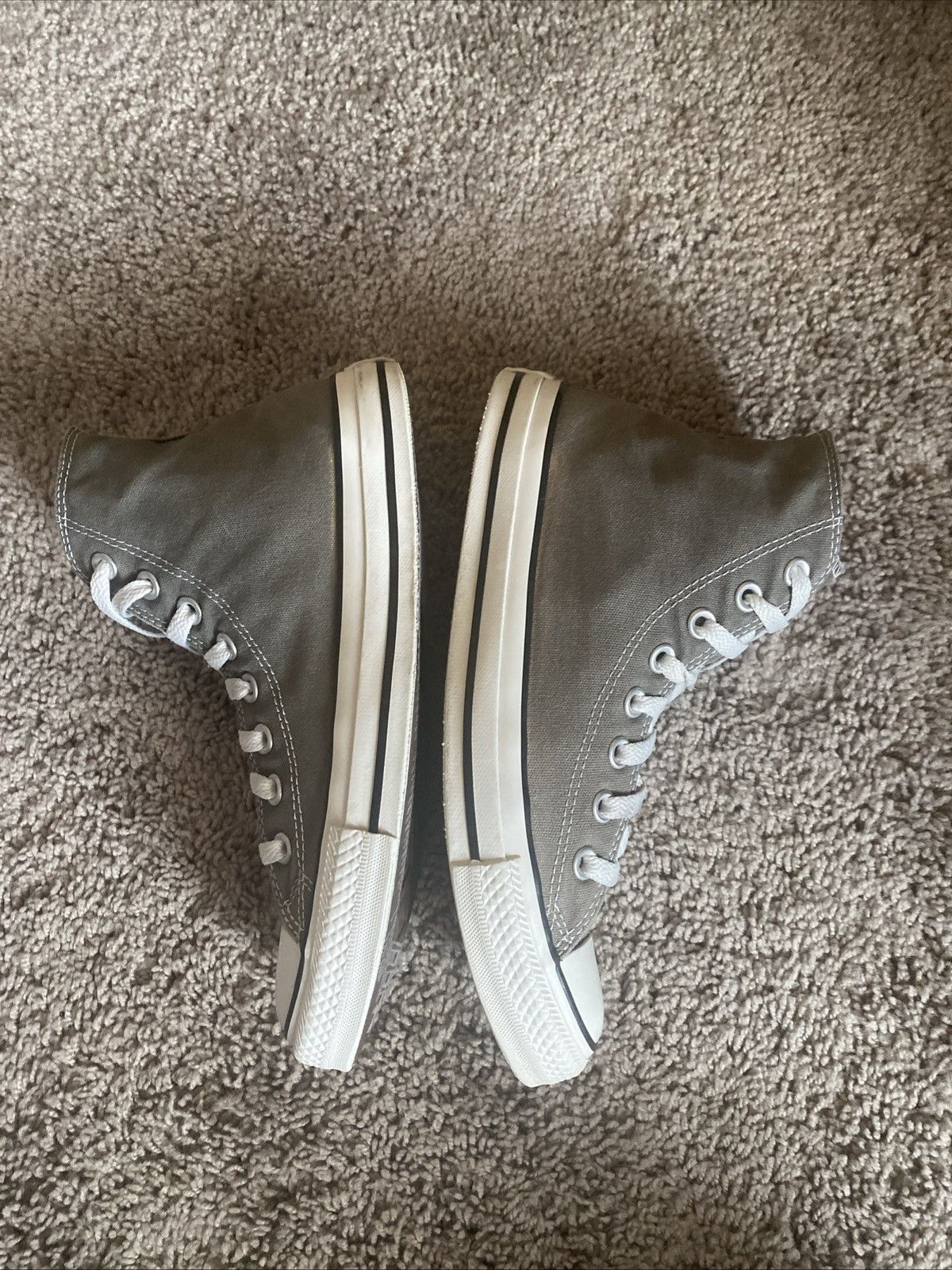 Converse Unisex Converse Chuck Taylor Allstar hi top shoes size 7M/9W Size US 7 / EU 40 - 8 Thumbnail