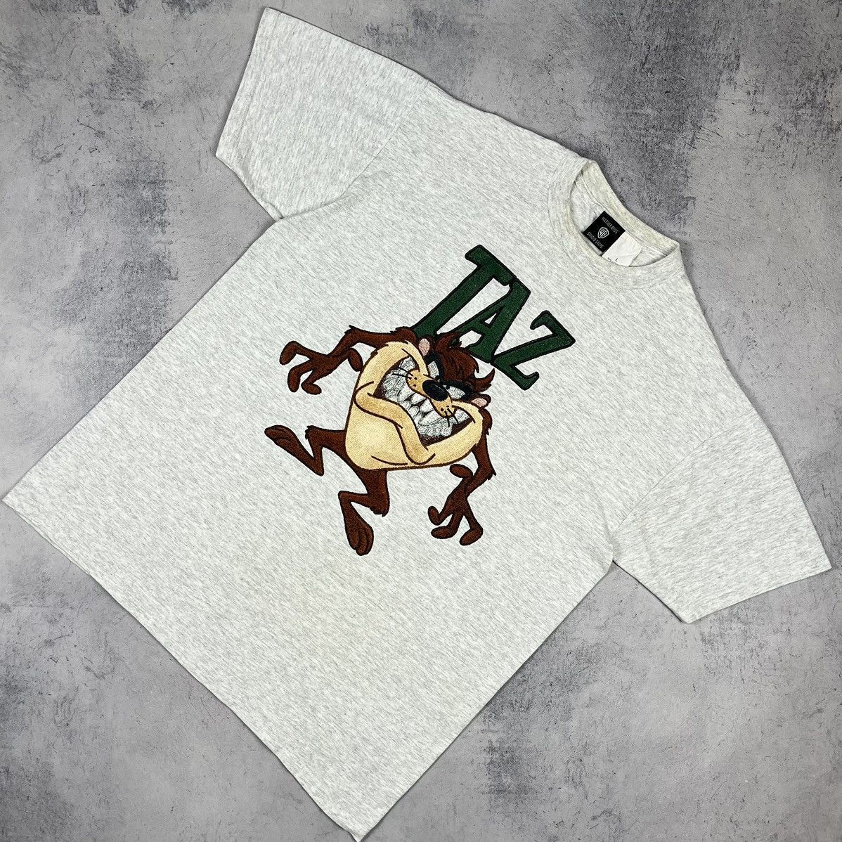 Vintage × Warner Bros Vintage Warner bros Taz heavy cotton Looney Tunes tee 1998 Size US L / EU 52-54 / 3 - 1 Thumbnail