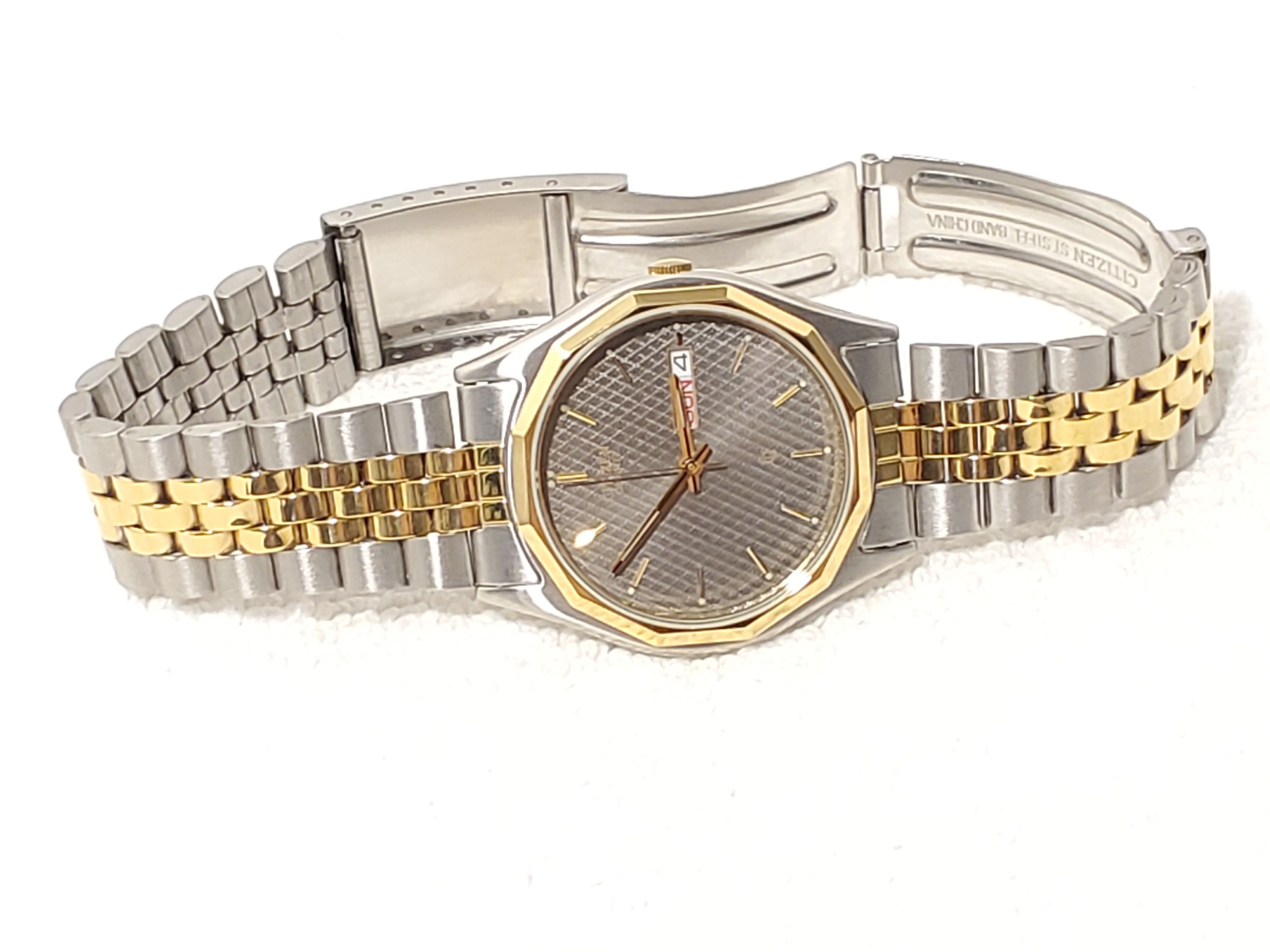 Citizen Vintage Citizen CQ Men’s Gray Dial Day Date S Steel Watch Size 36 - 6 Thumbnail
