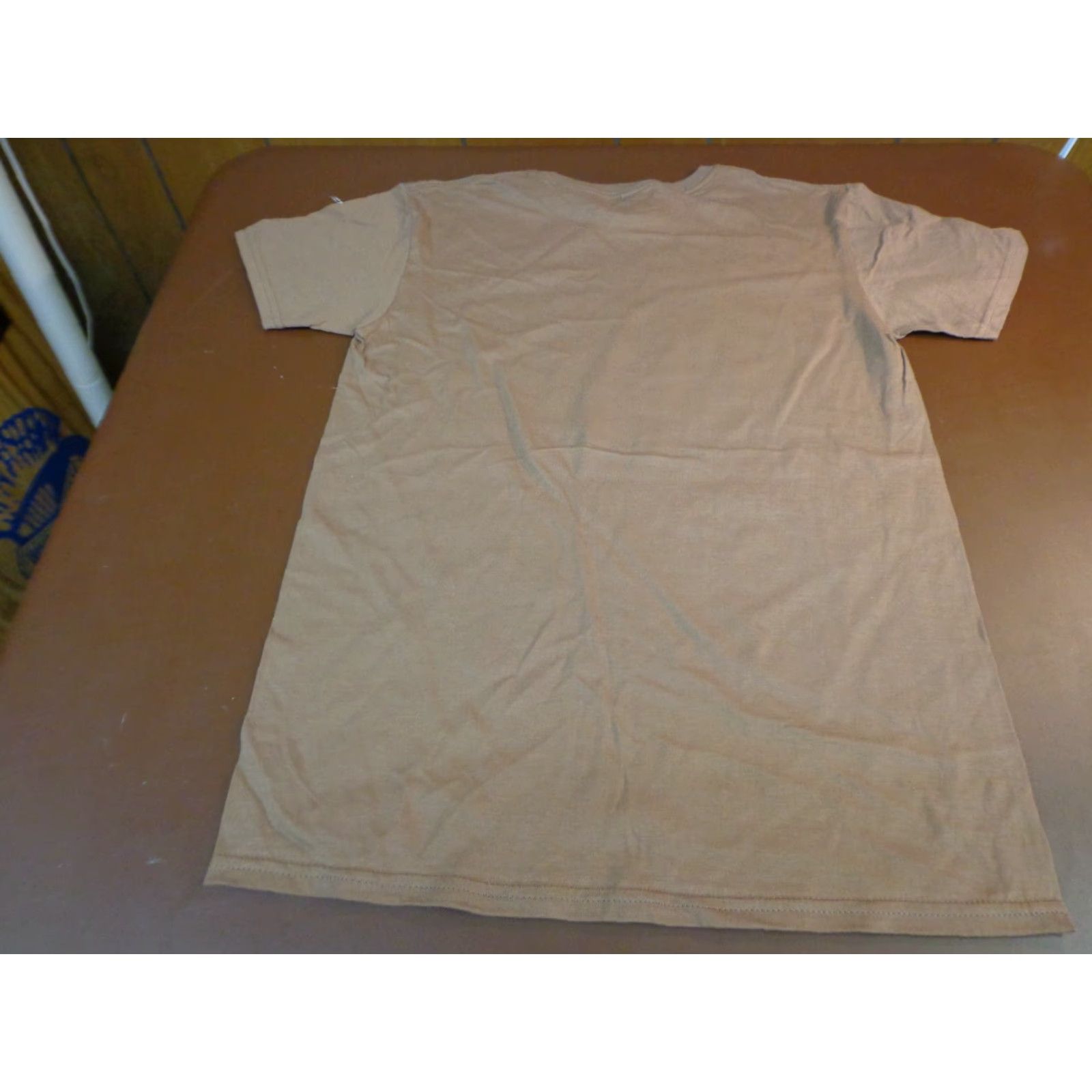 Gildan Charlie Louvin & The Smokin' Guns T-Shirt Small Brown Tee S Mens Graphic Tee Brown T-Shirt 90s? Size US S / EU 44-46 / 1 - 5 Thumbnail