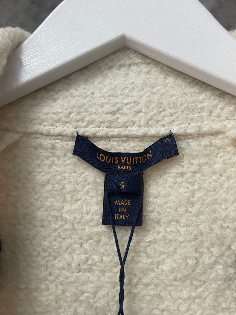 Louis Vuitton Louis Vuitton Pearl button woolen jacket Size S / US 4 / IT 40 - 6 Thumbnail