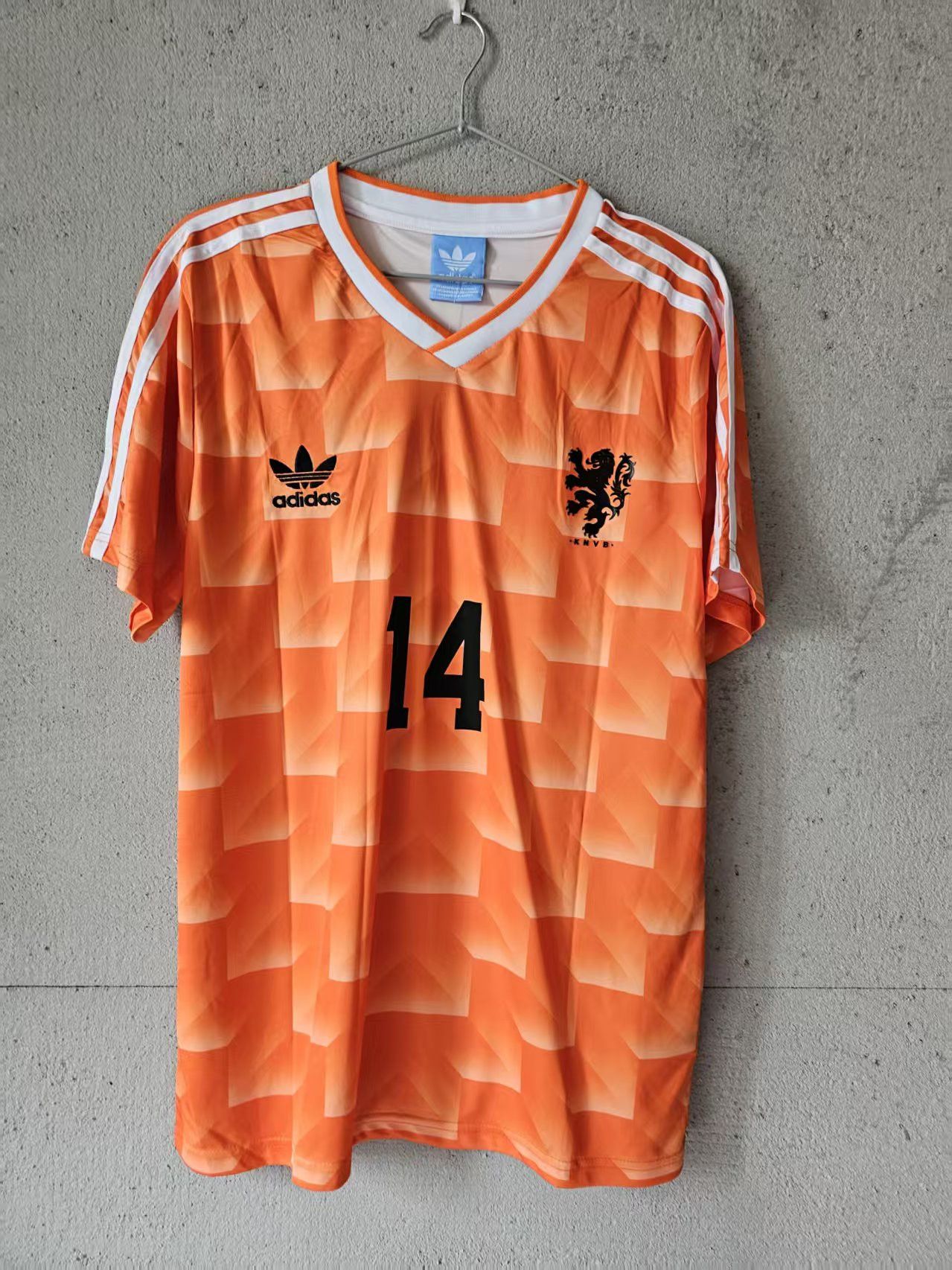 Other Netherlands Johan Cruyff Jersey Home Size US XL / EU 56 / 4 - 2 Thumbnail