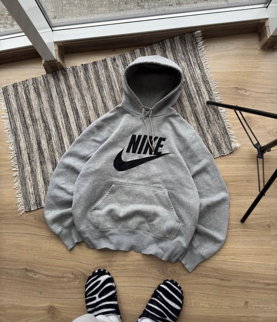 Nike × Vintage Vintage Nike Big logo Y2K Grey Hoodie Size US M / EU 48-50 / 2 - 2 Thumbnail
