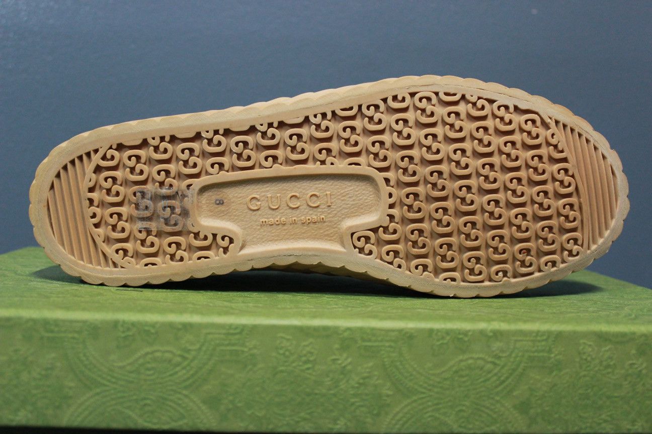Gucci Men’s Interlocking G Sneaker Size US 8.5 / EU 41-42 - 5 Thumbnail