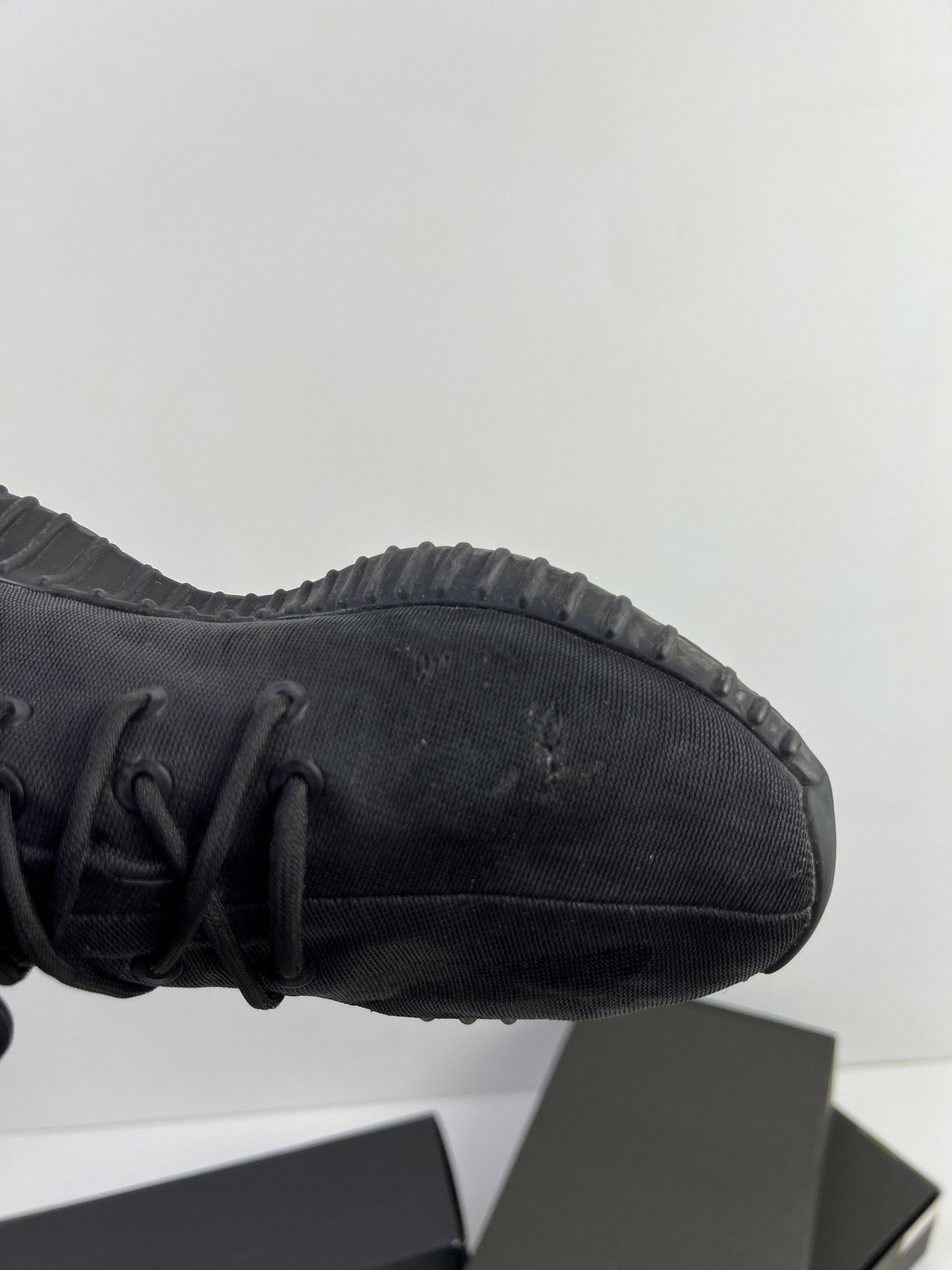 Adidas × Kanye West Adidas Yeezy Boost 350 V2 `Mono Cinder` Size US 8 / EU 41 - 10 Thumbnail